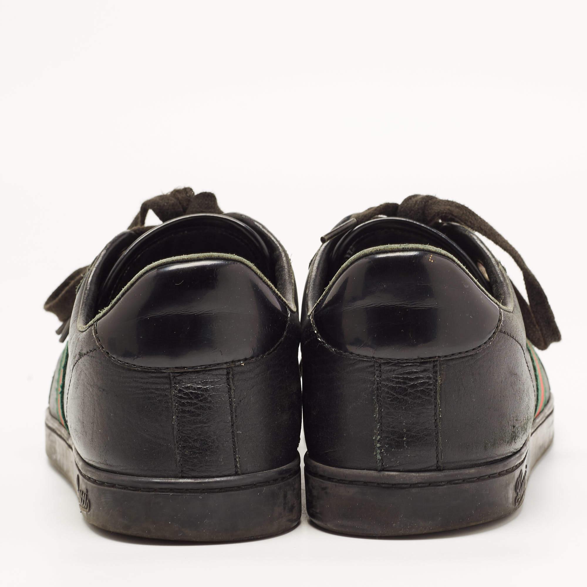Uomo Gucci Scarpe da ginnastica basse in pelle nera misura 41 in vendita