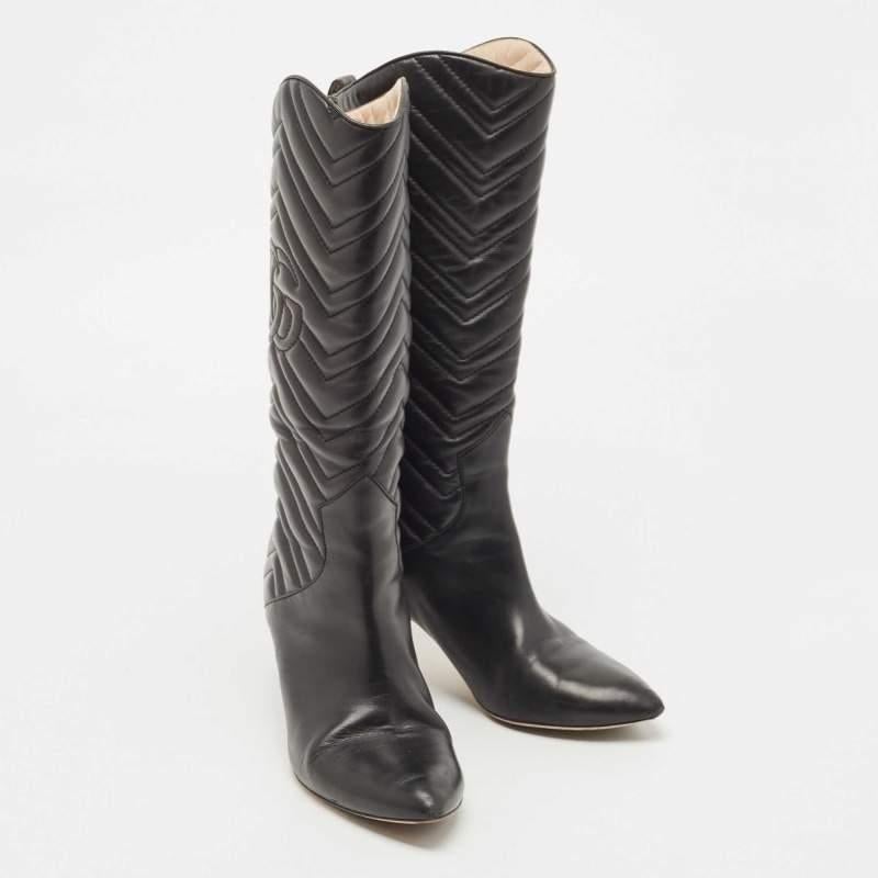 Gucci Black Leather Matelasse GG Mid Calf Pointed Toe Boots Size 38.5 In Good Condition For Sale In Dubai, Al Qouz 2