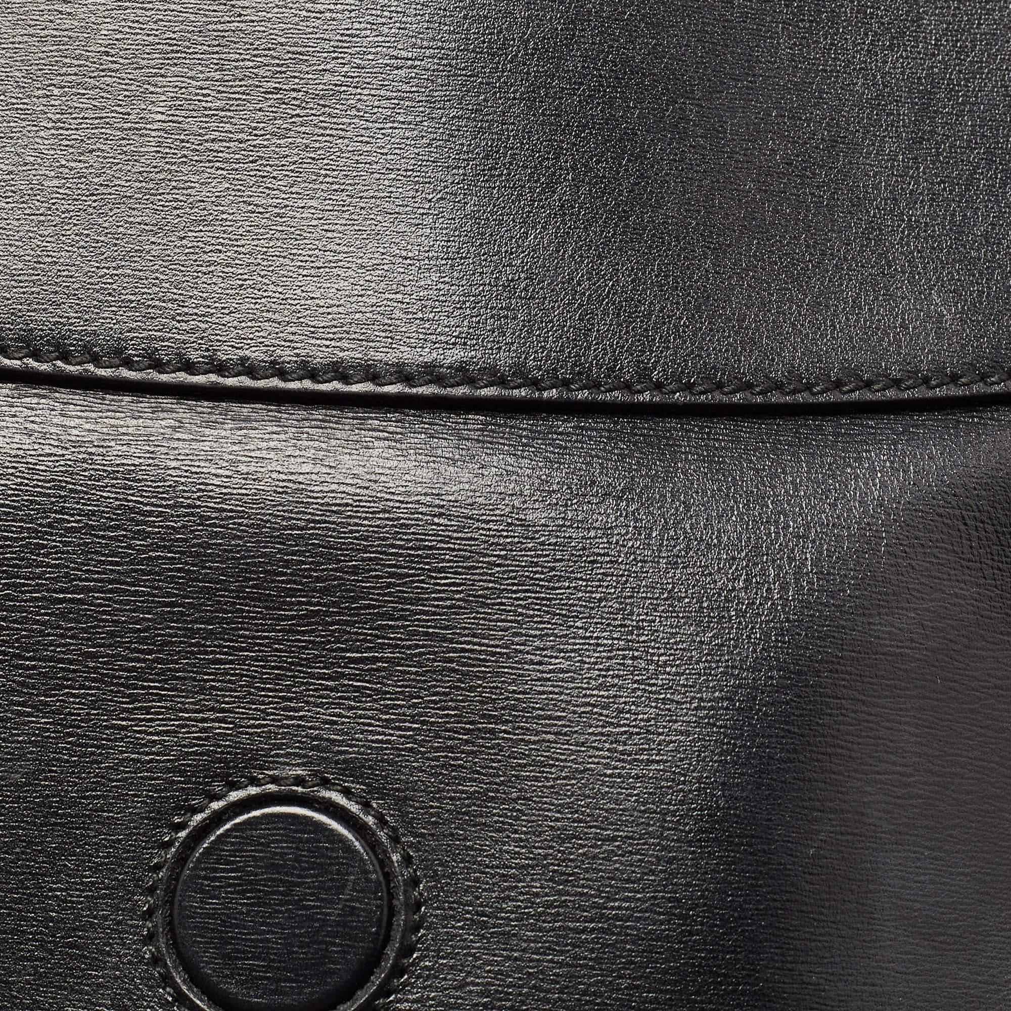 Gucci Black Leather Medium Arli Shoulder Bag 15