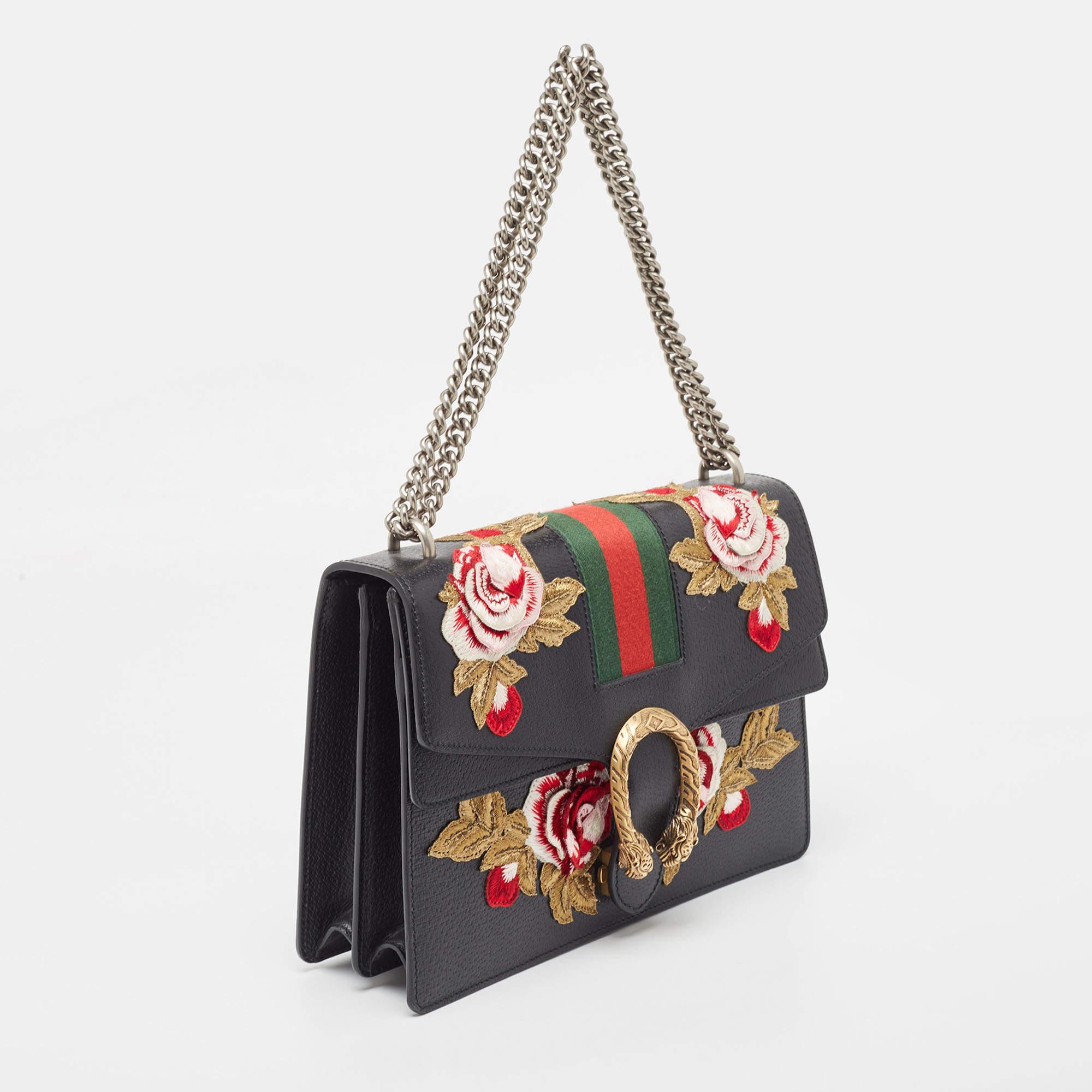 Gucci Black Leather Medium Embroidered Web Dionysus Shoulder Bag In Excellent Condition For Sale In Dubai, Al Qouz 2