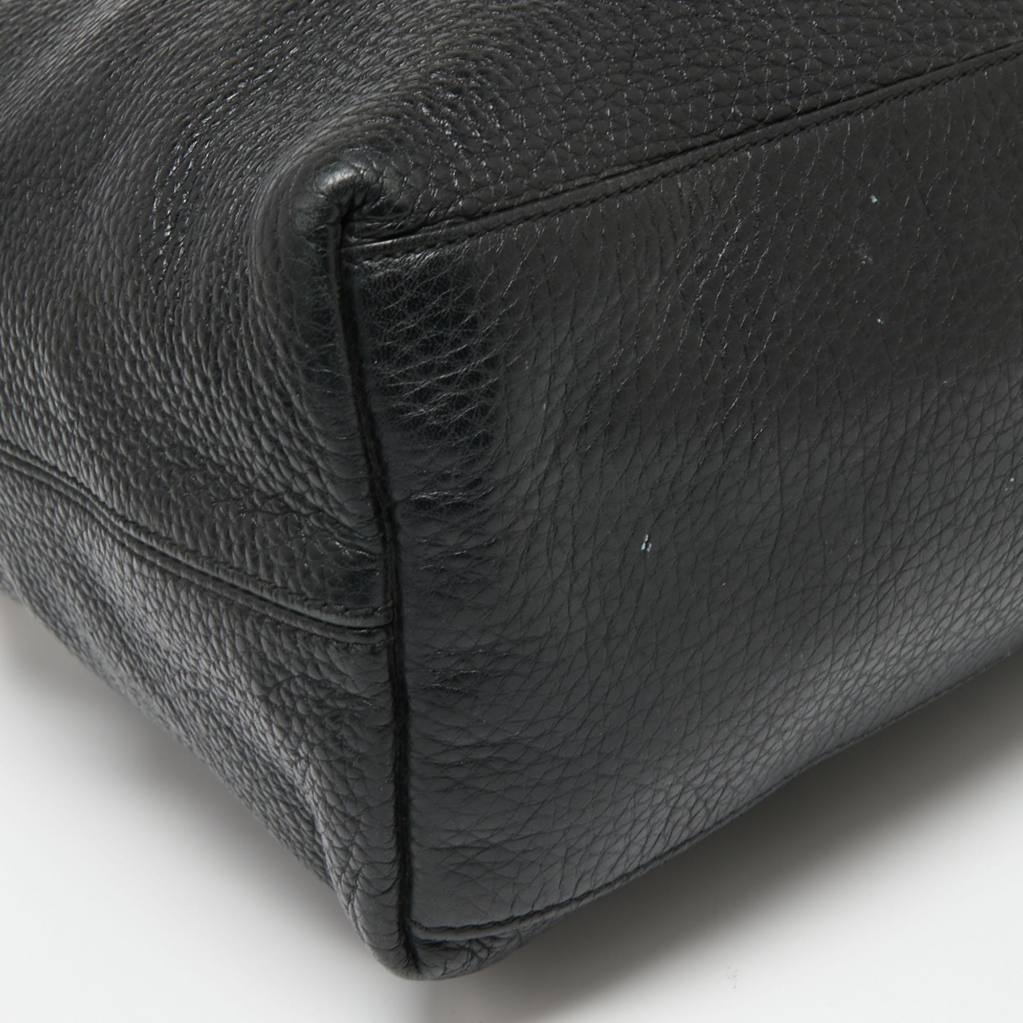 Gucci Black Leather Medium Soho Tote 2