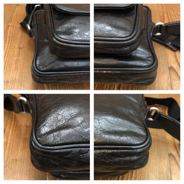 GUCCI Black Leather Messenger Camera Bag Unisex Mens For Sale at 1stDibs