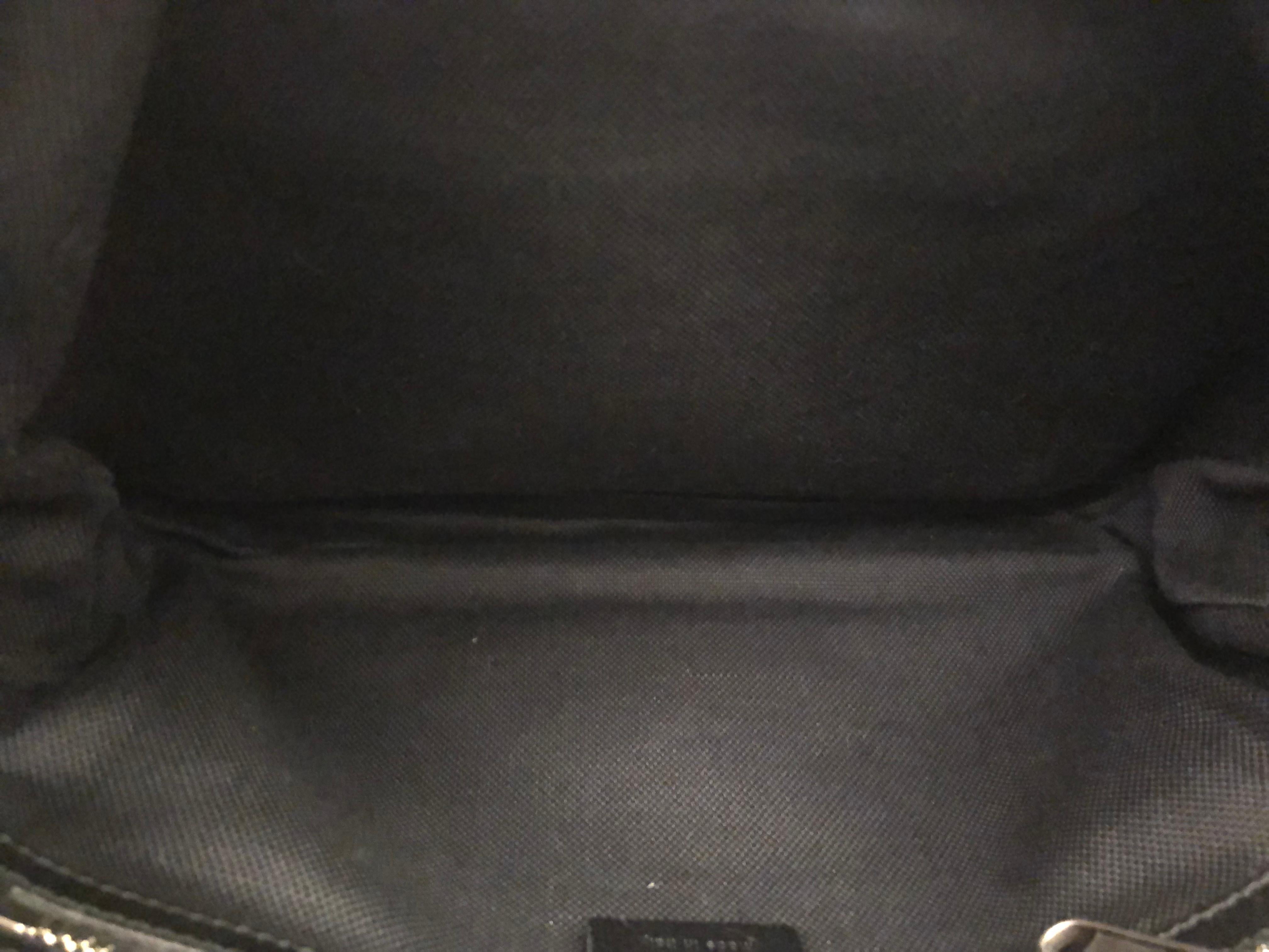 GUCCI Black Calfskin Leather Camera Crossbody Bag Unisex Mens For Sale 6