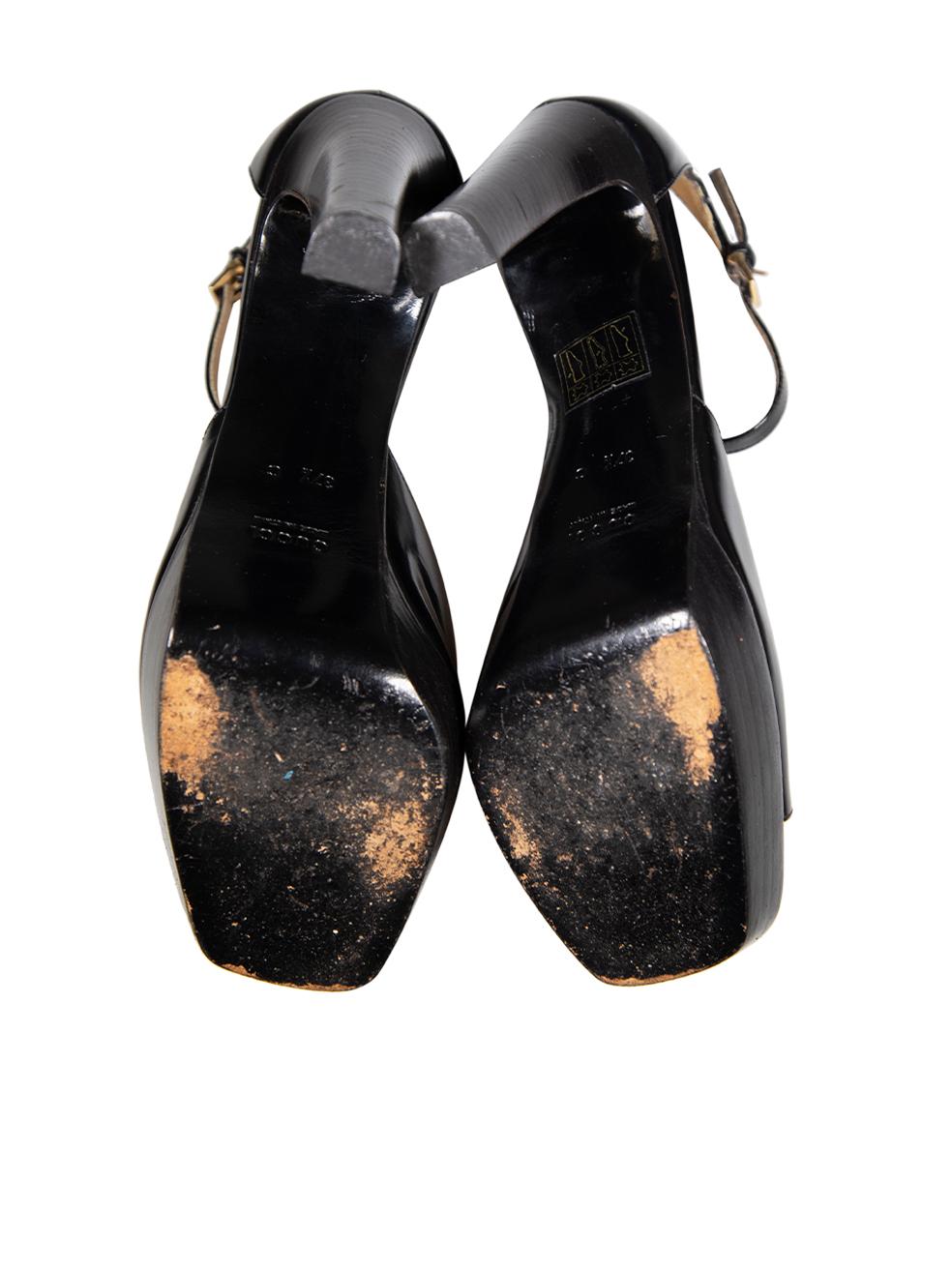 Women's Gucci Black Leather Metal Plaque Platform Sandals Size IT 37.5 For Sale