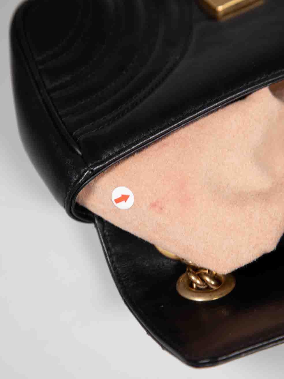 Gucci Mini GG Marmont Umhängetasche aus schwarzem Leder im Angebot 2
