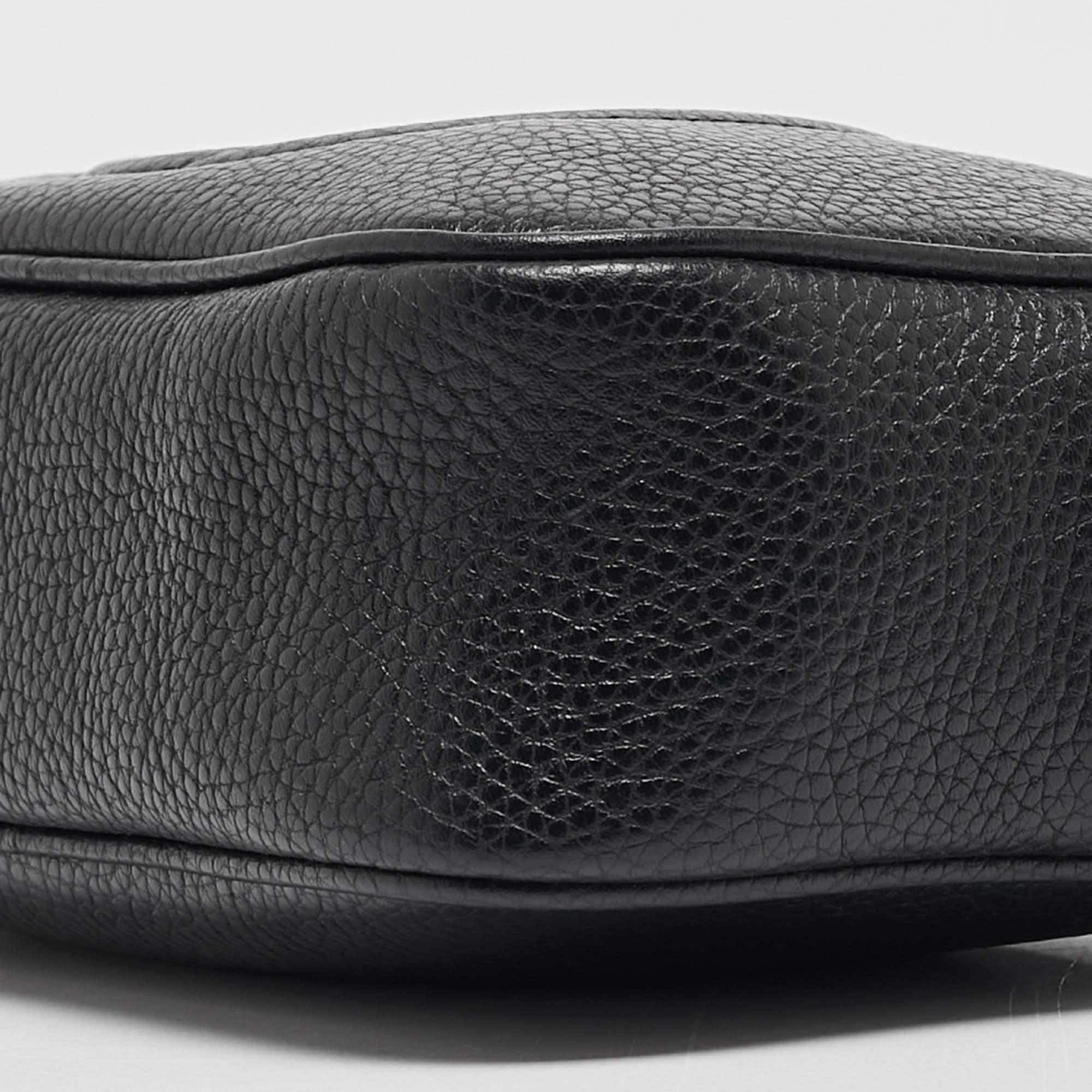 Gucci Mini Soho Disco Umhängetasche aus schwarzem Leder im Angebot 8