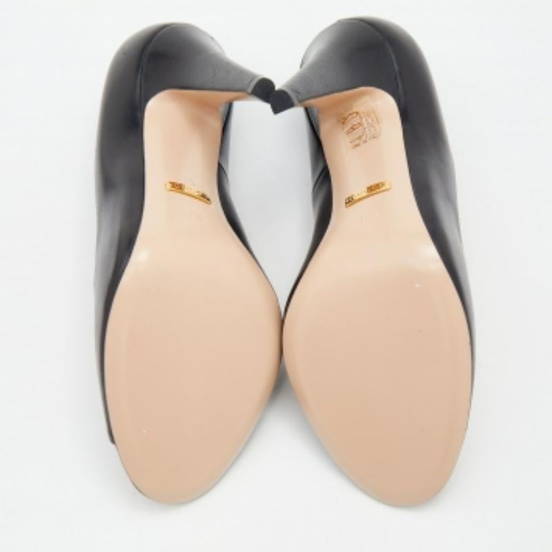 Women's Gucci Black Leather Molina Lips Peep Toe Pumps Size 37.5