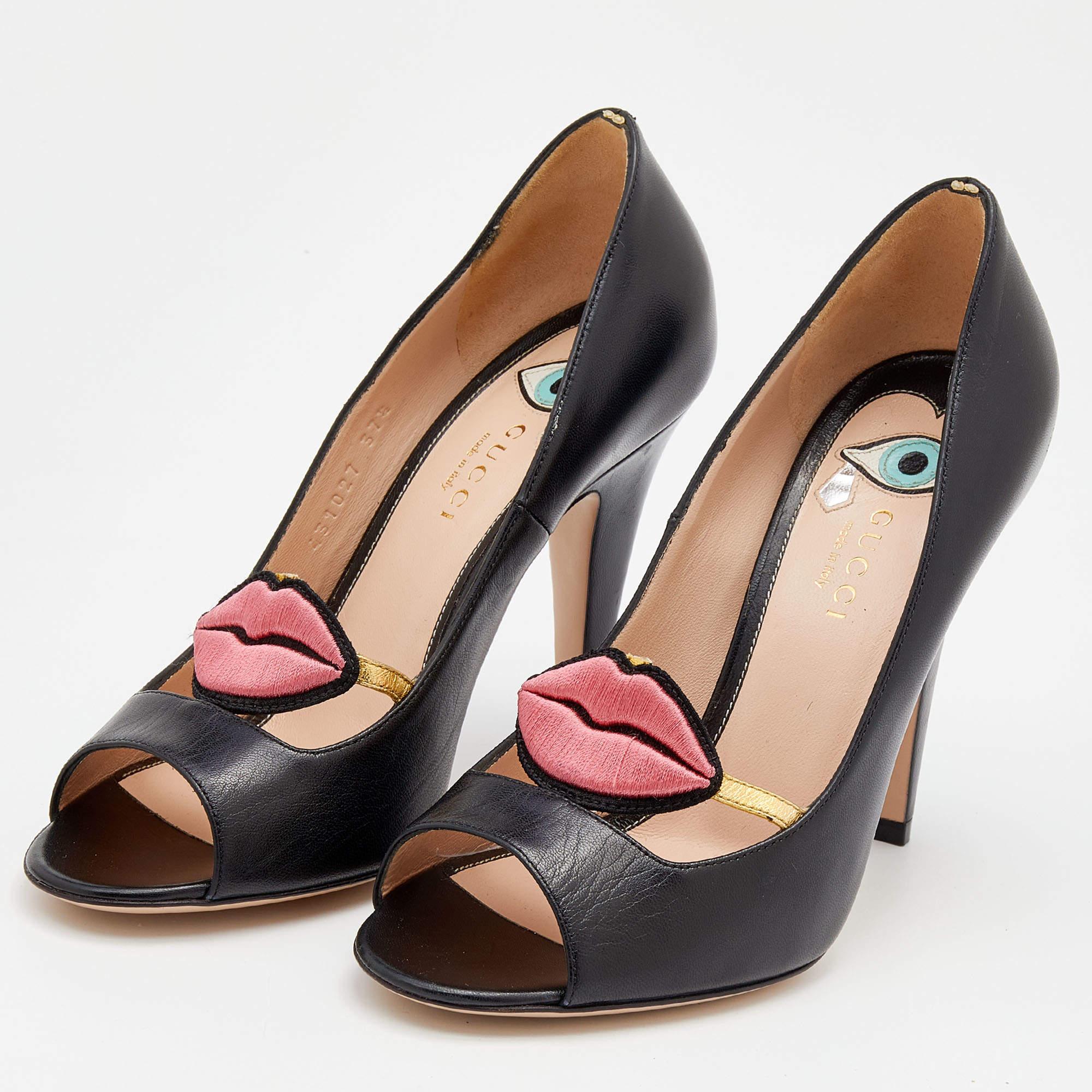Women's Gucci Black Leather Molina Lips Peep Toe Pumps Size 37.5 For Sale