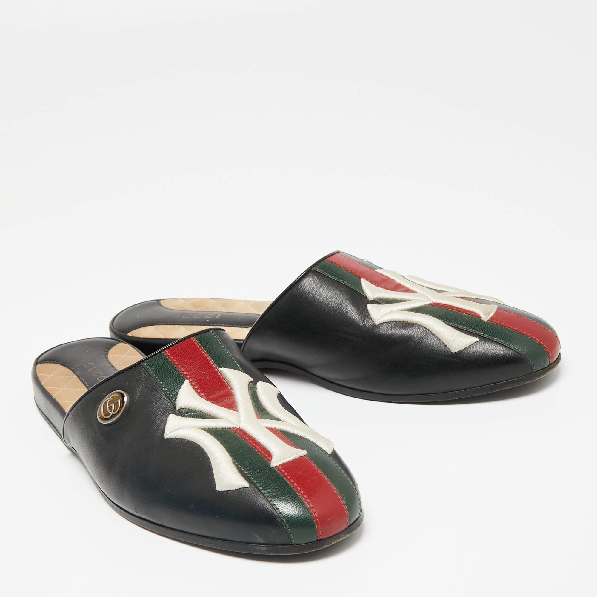 Gucci Black Leather NY Yankees Patch Flat Mules Size 39 1