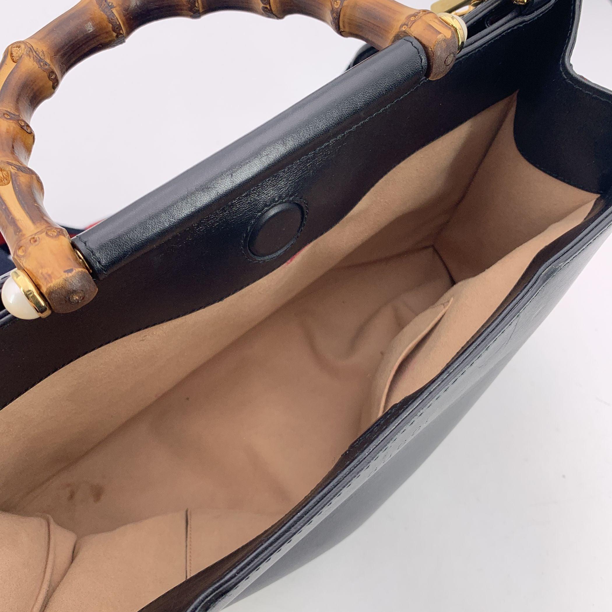 Gucci Black Leather Nymphaea Tote Bag Bamboo Handle with Strap For Sale 3