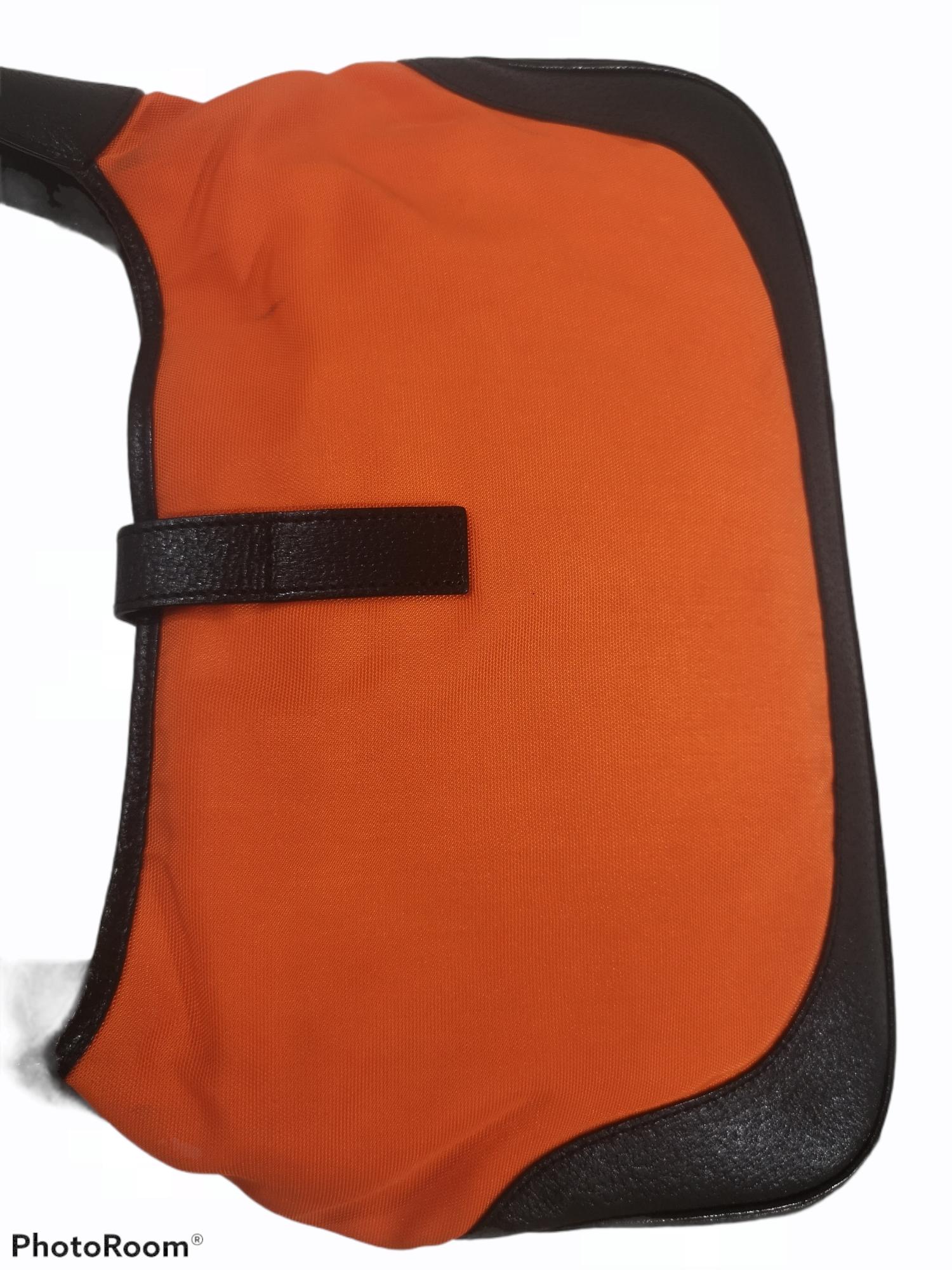 Brown Gucci black leather orange fabric Jackie shoulder bag