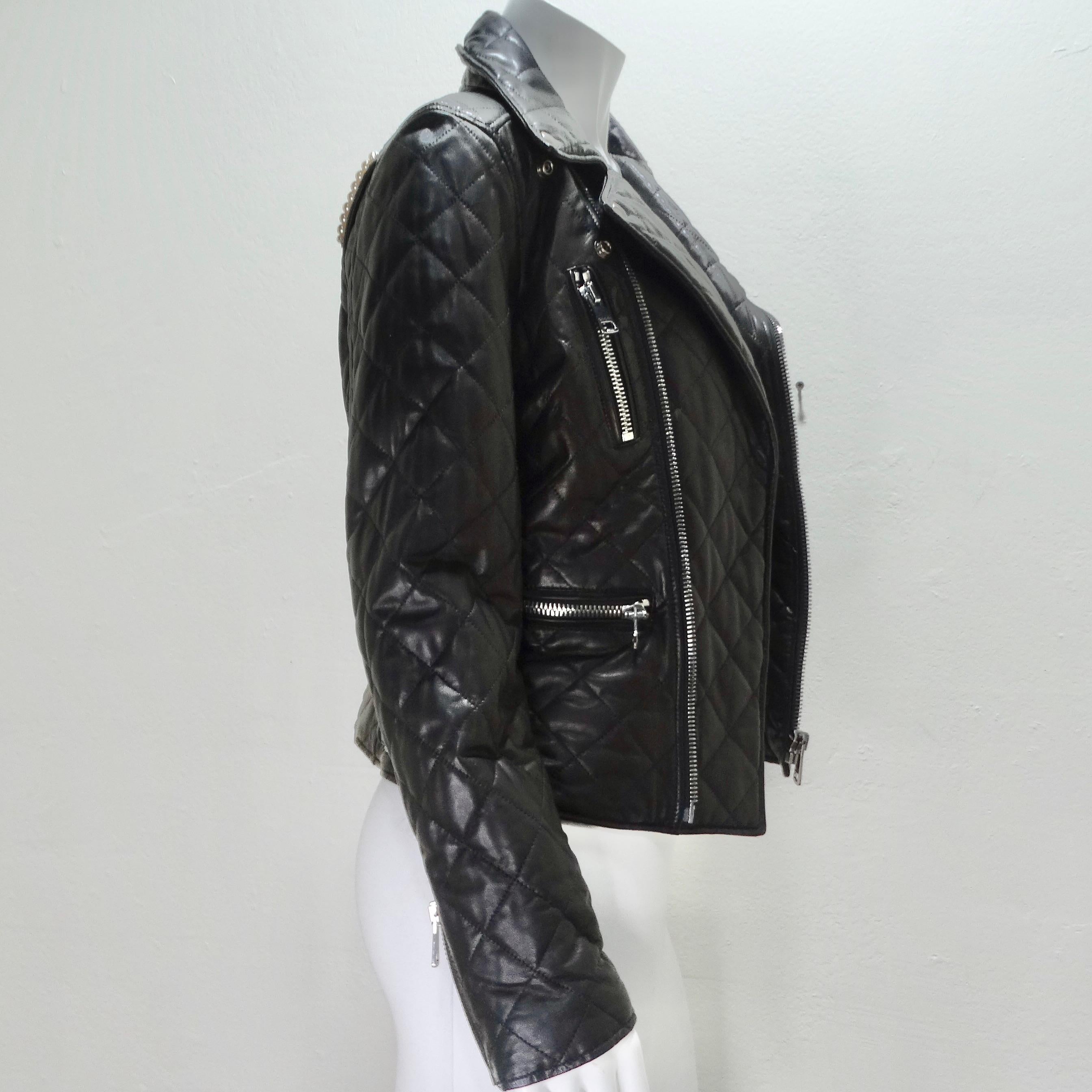 Gucci Black Leather Pearl Logo Moto Jacket For Sale 3