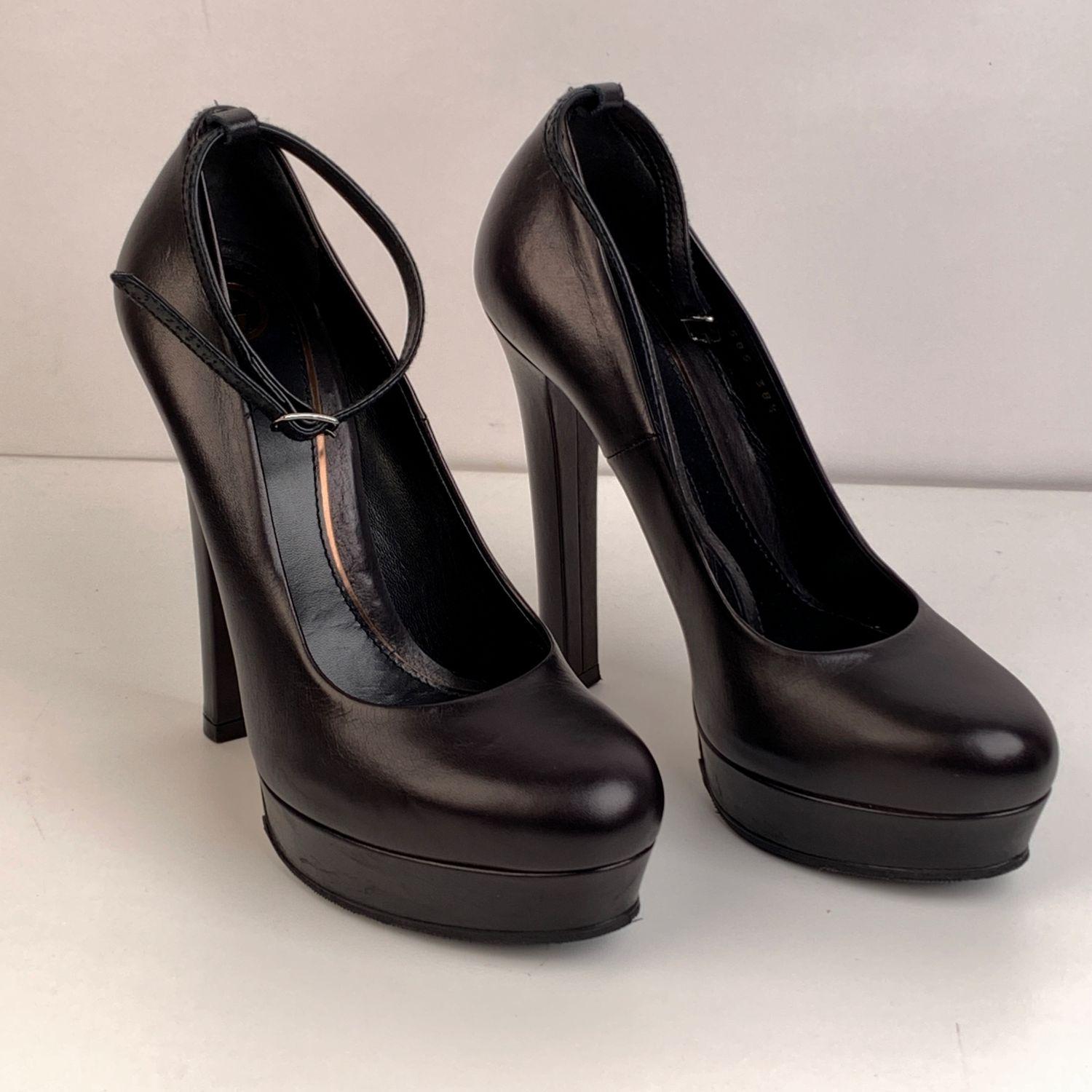 Women's Gucci Black Leather Platform Pumps Heels with Ankle Strap Size 38.5