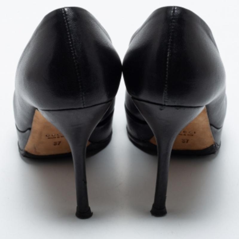 Gucci escarpins à plateforme en cuir noir Taille 37 en vente 1