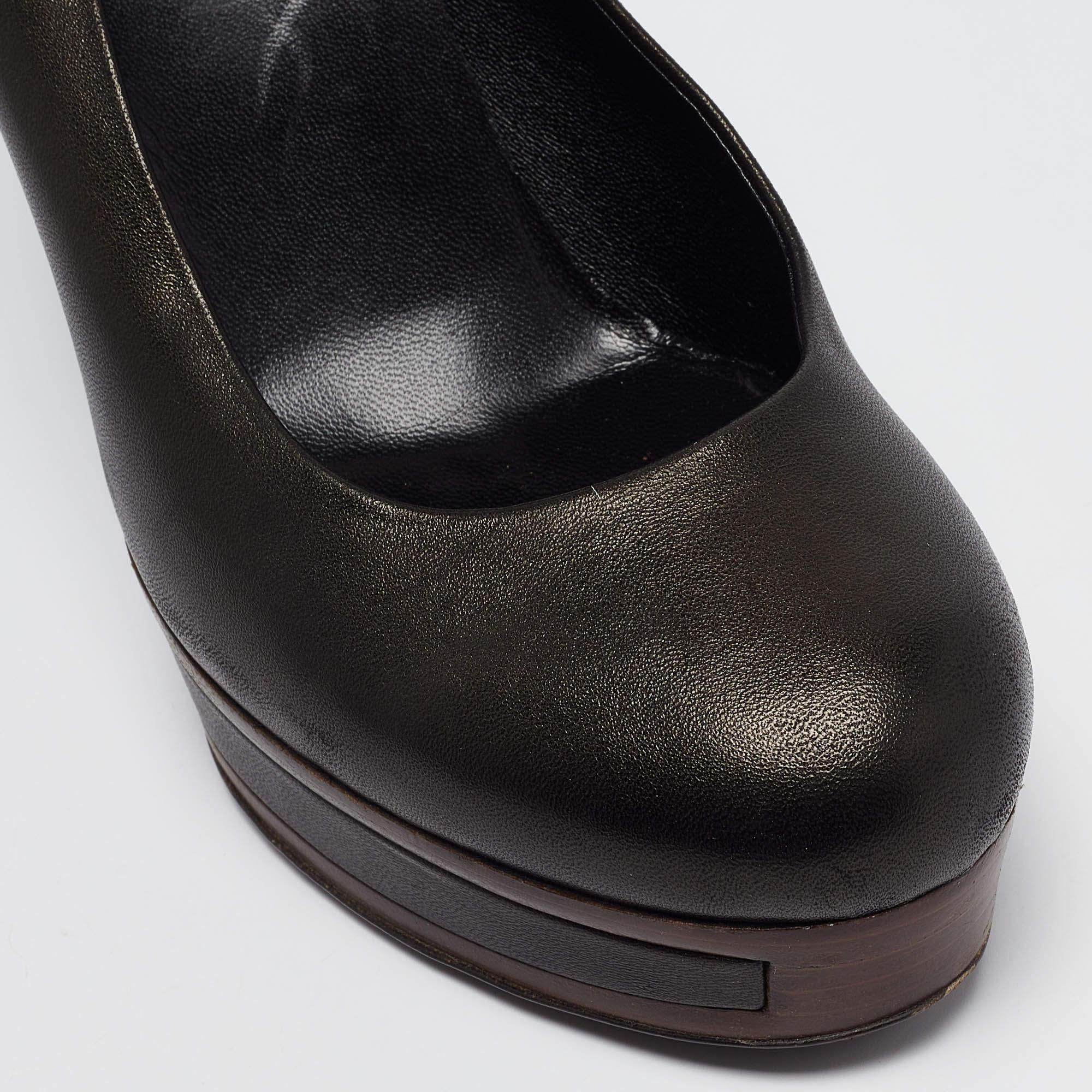 Gucci Black Leather Platform Round Toe Pumps Size 39.5 For Sale 3