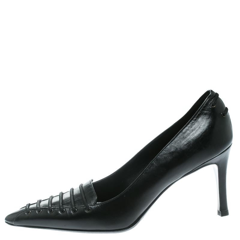 Gucci Black Leather Pointed Toe Pumps Size 34 For Sale 3