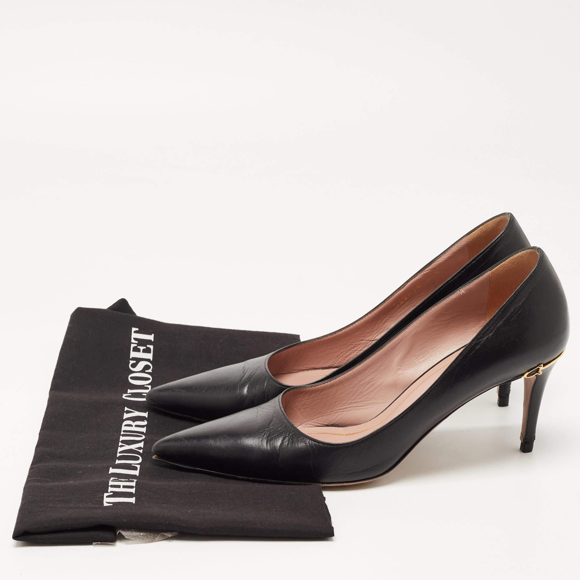 Gucci Black Leather Pointed Toe Pumps Size 36.5 For Sale 5
