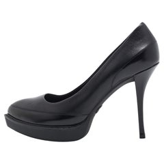 Gucci Black Leather Pointed Toe Pumps Size 38