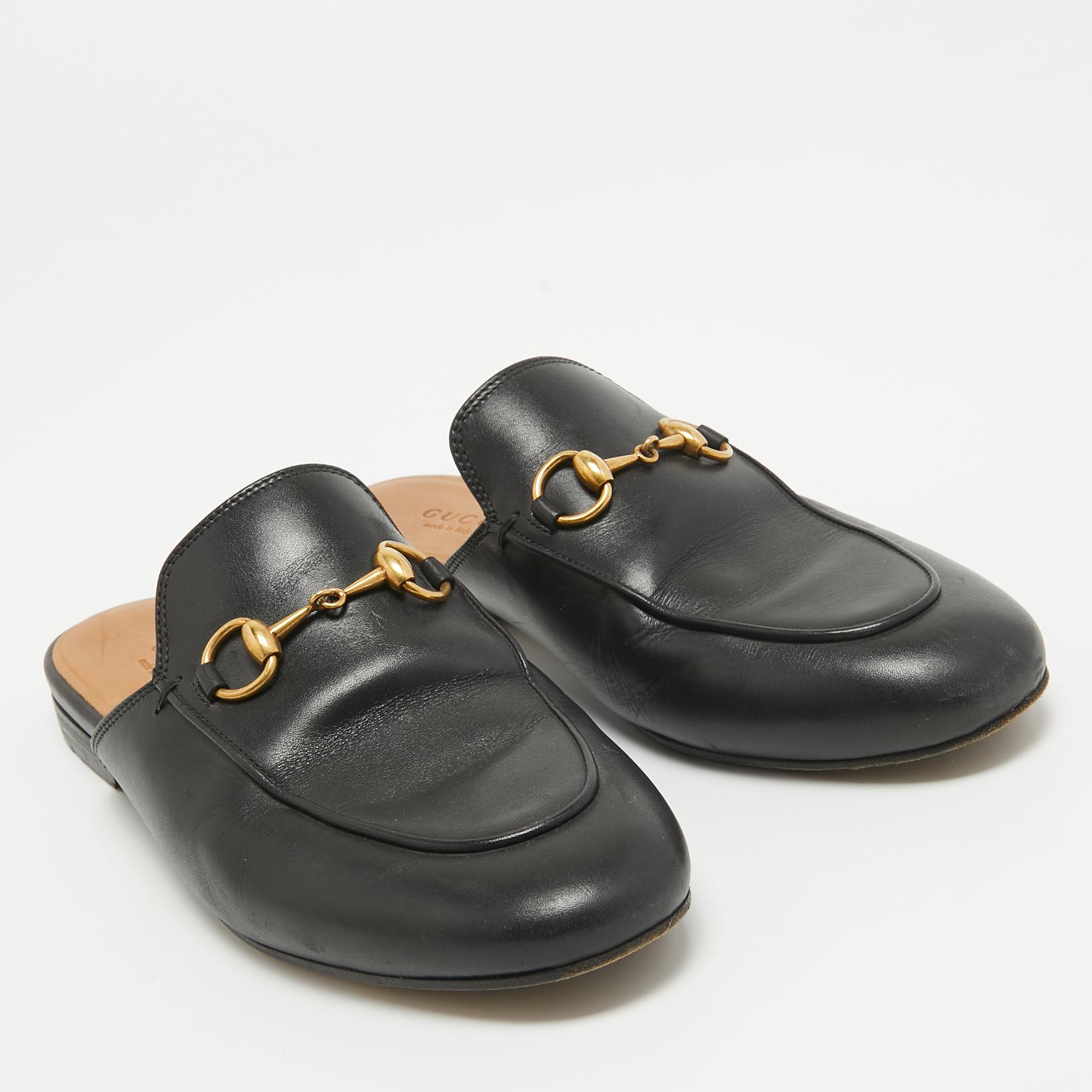 Gucci Black Leather Princetown Flat Mules Size 36.5 In Good Condition For Sale In Dubai, Al Qouz 2