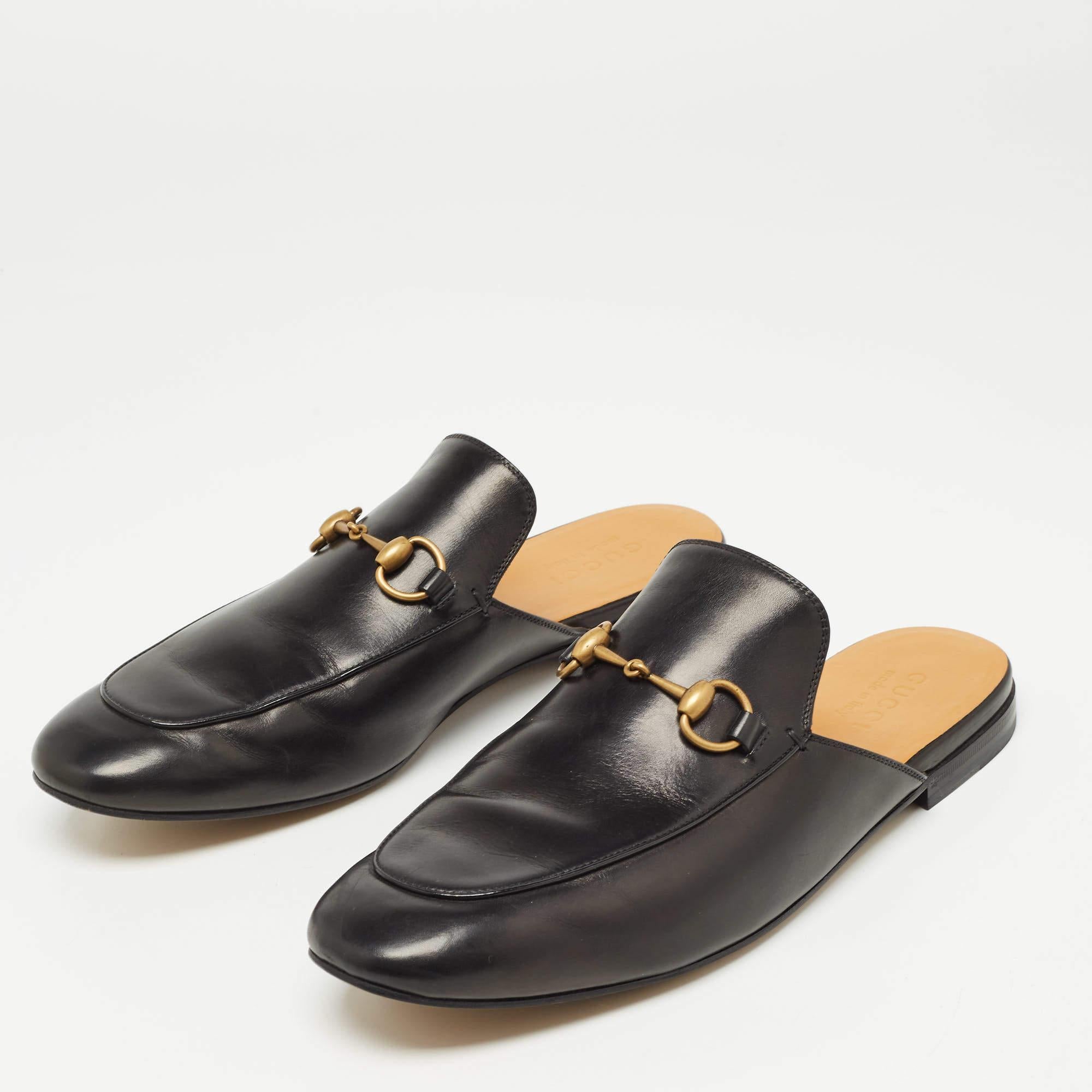 These Gucci Princetown mules signify luxury and practicality. An ultimate favorite of style enthusiasts, its silhouette has the luxe touch of the Horsebit motif on the uppers. It comes made from leather.

