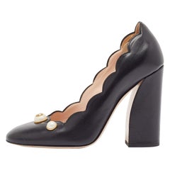 Gucci Black Leather Pumps 38