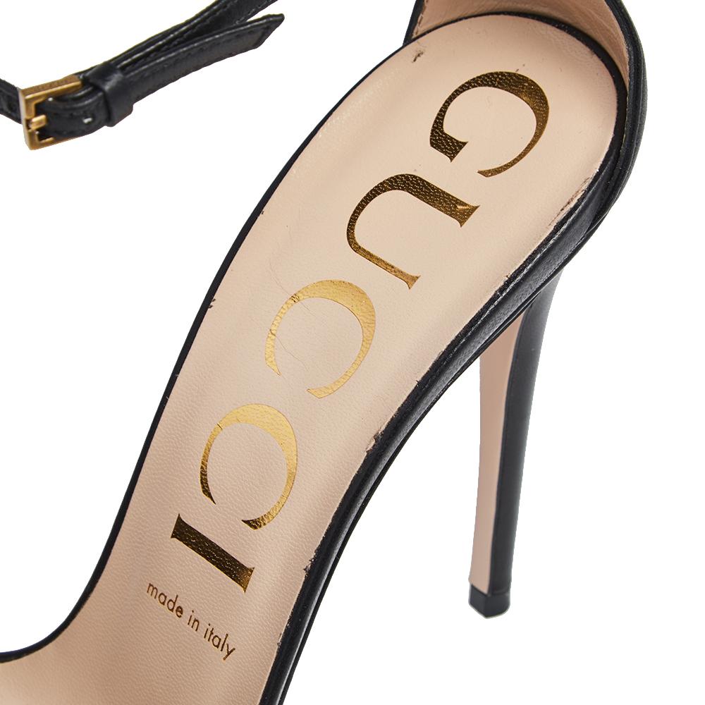 Gucci Black Leather Queen Margaret Bow Ankle Strap Sandals Size 39.5 In Good Condition In Dubai, Al Qouz 2