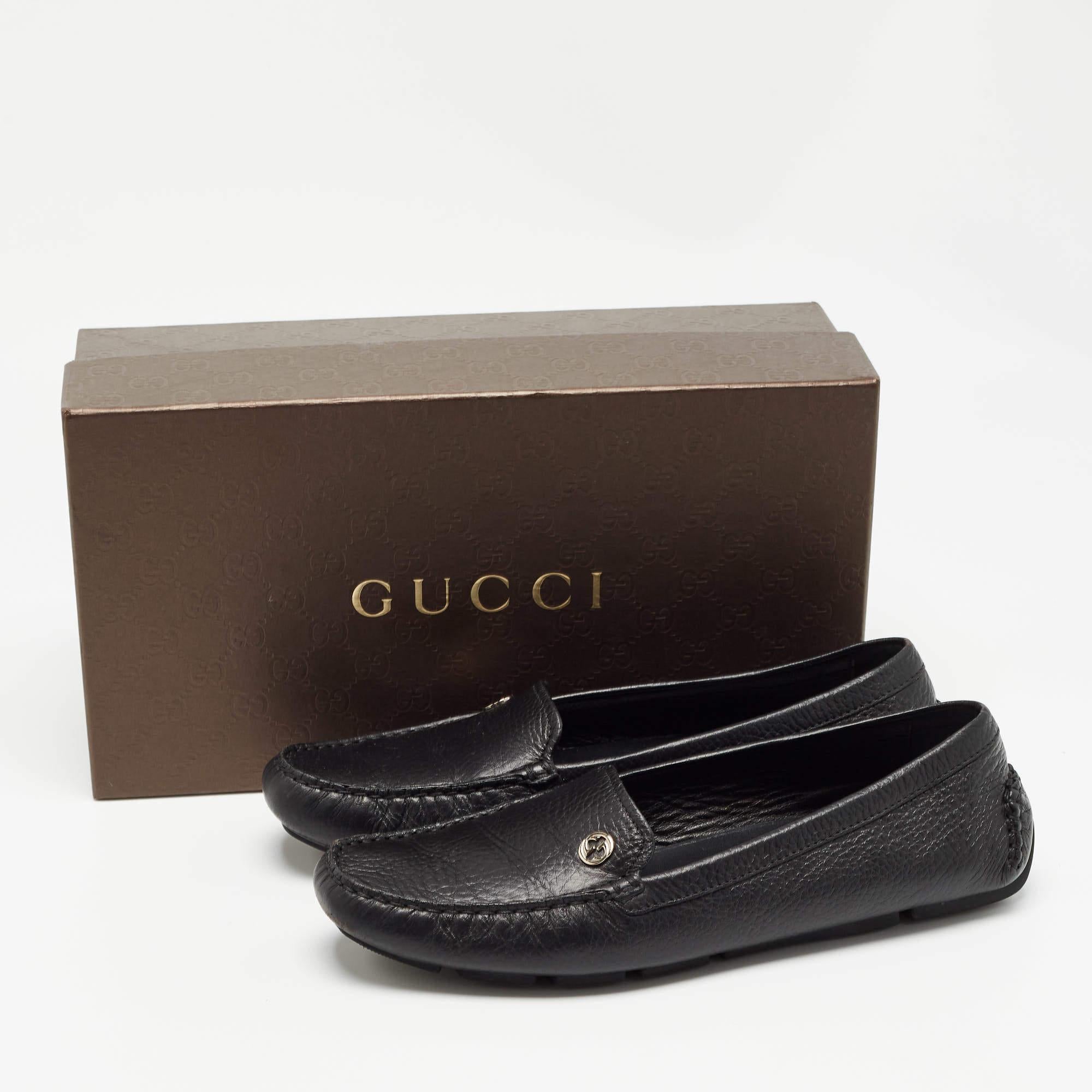 Gucci Slip On Loafers aus schwarzem Leder, Größe 39 Damen im Angebot