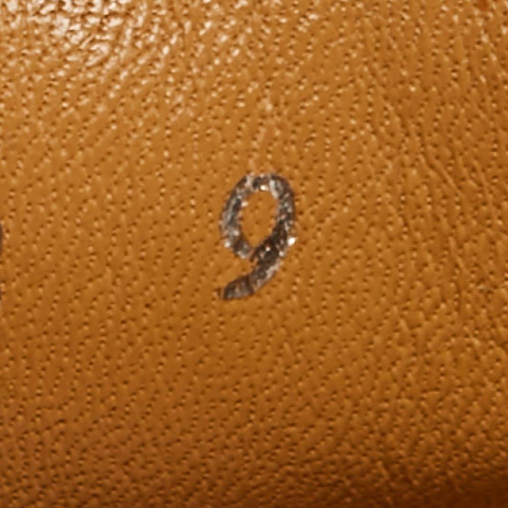 Gucci - Mocassins à enfiler en cuir noir  Taille 43 en vente 2