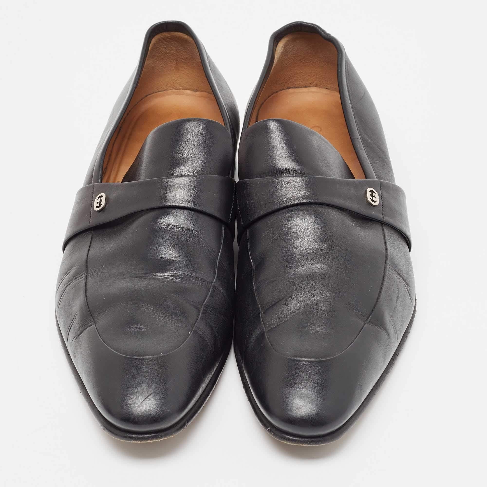 Men's Gucci Black Leather Slip On Loafers Size 44 For Sale