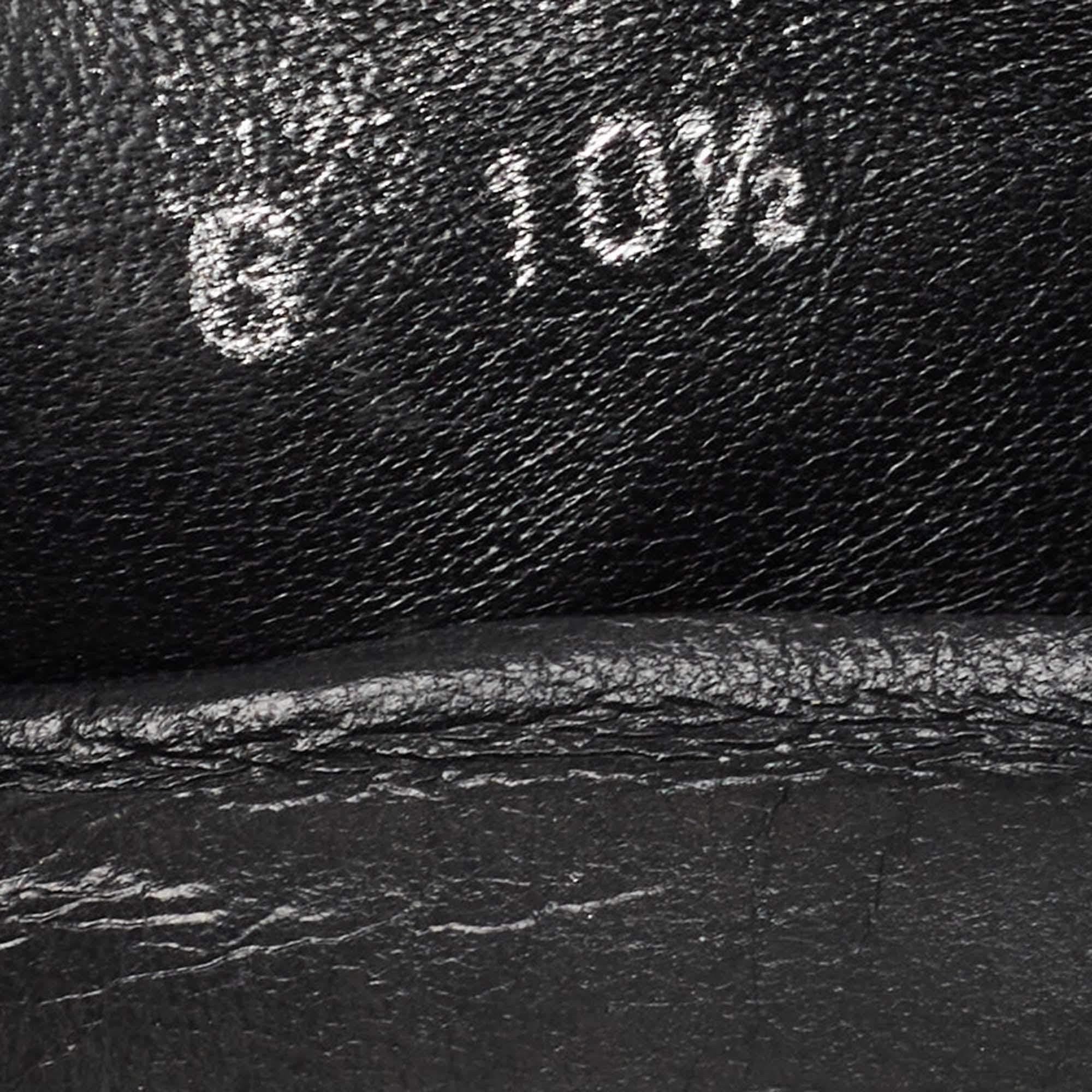 Gucci Slip On Loafers aus schwarzem Leder, Größe 44.5 im Angebot 3