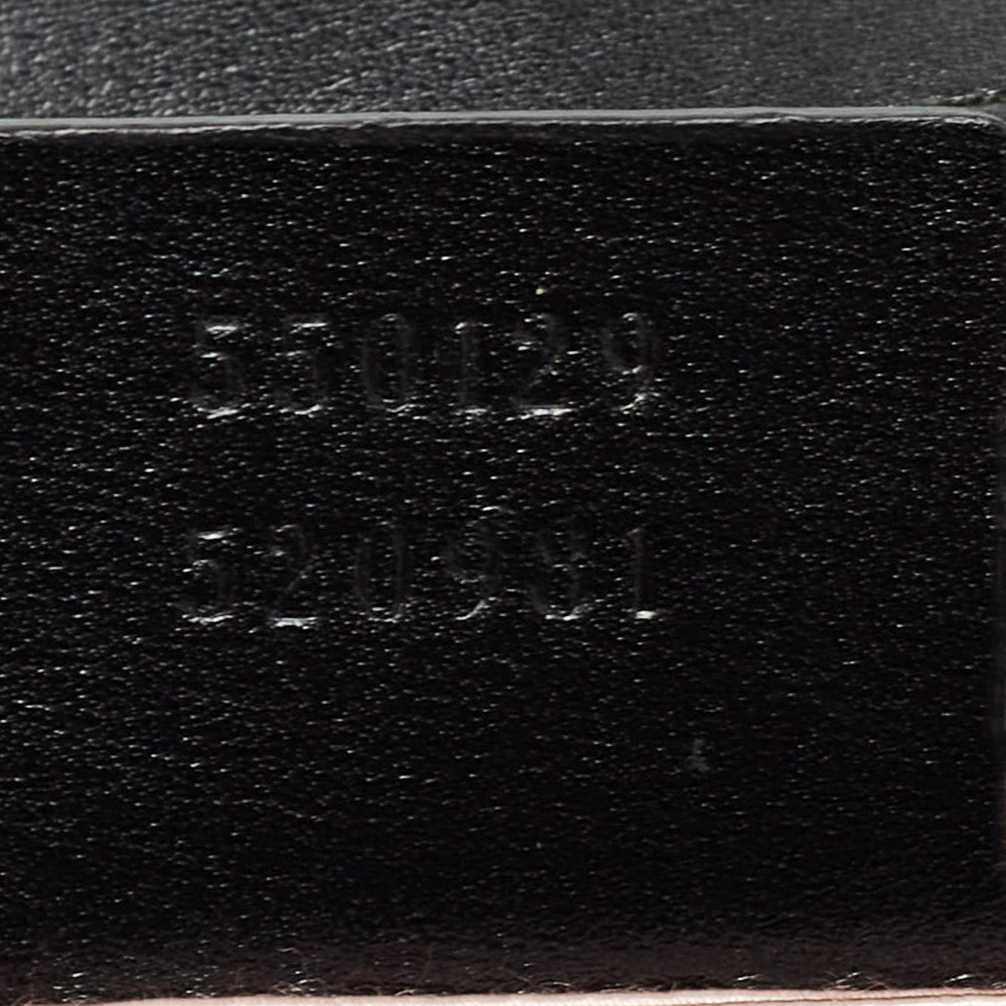 Gucci Kleine Arli Umhängetasche aus schwarzem Leder im Angebot 9