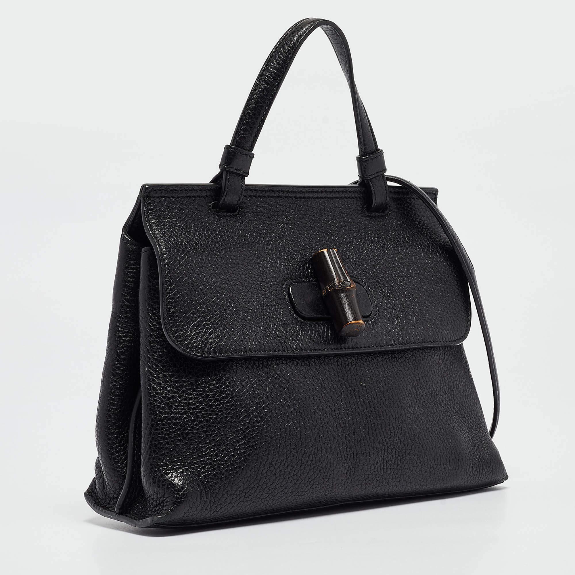 Gucci Black Leather Small Bamboo Daily Top Handle Bag In Good Condition In Dubai, Al Qouz 2