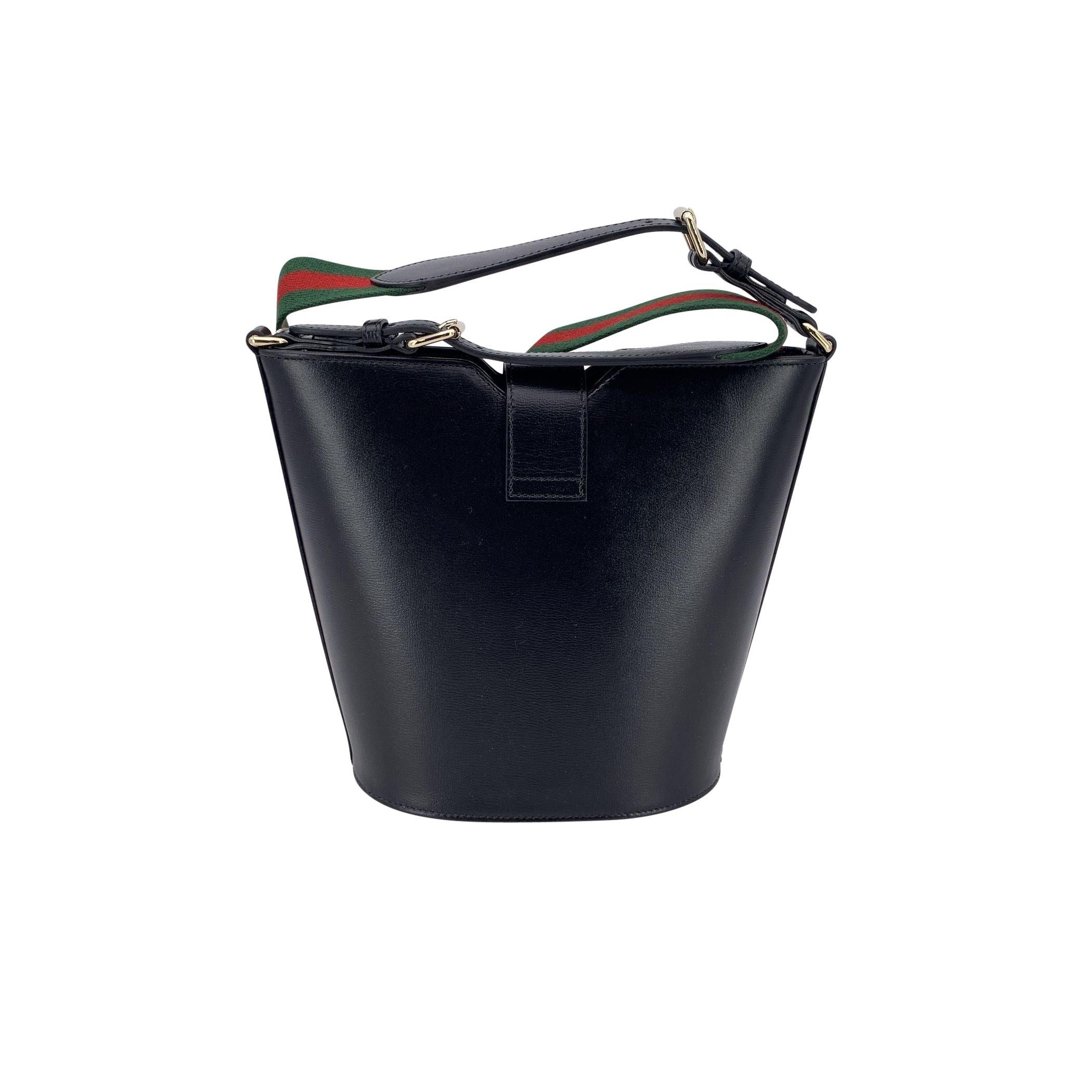 Nero Gucci Borsa a tracolla Jackie Black in pelle piccola in vendita