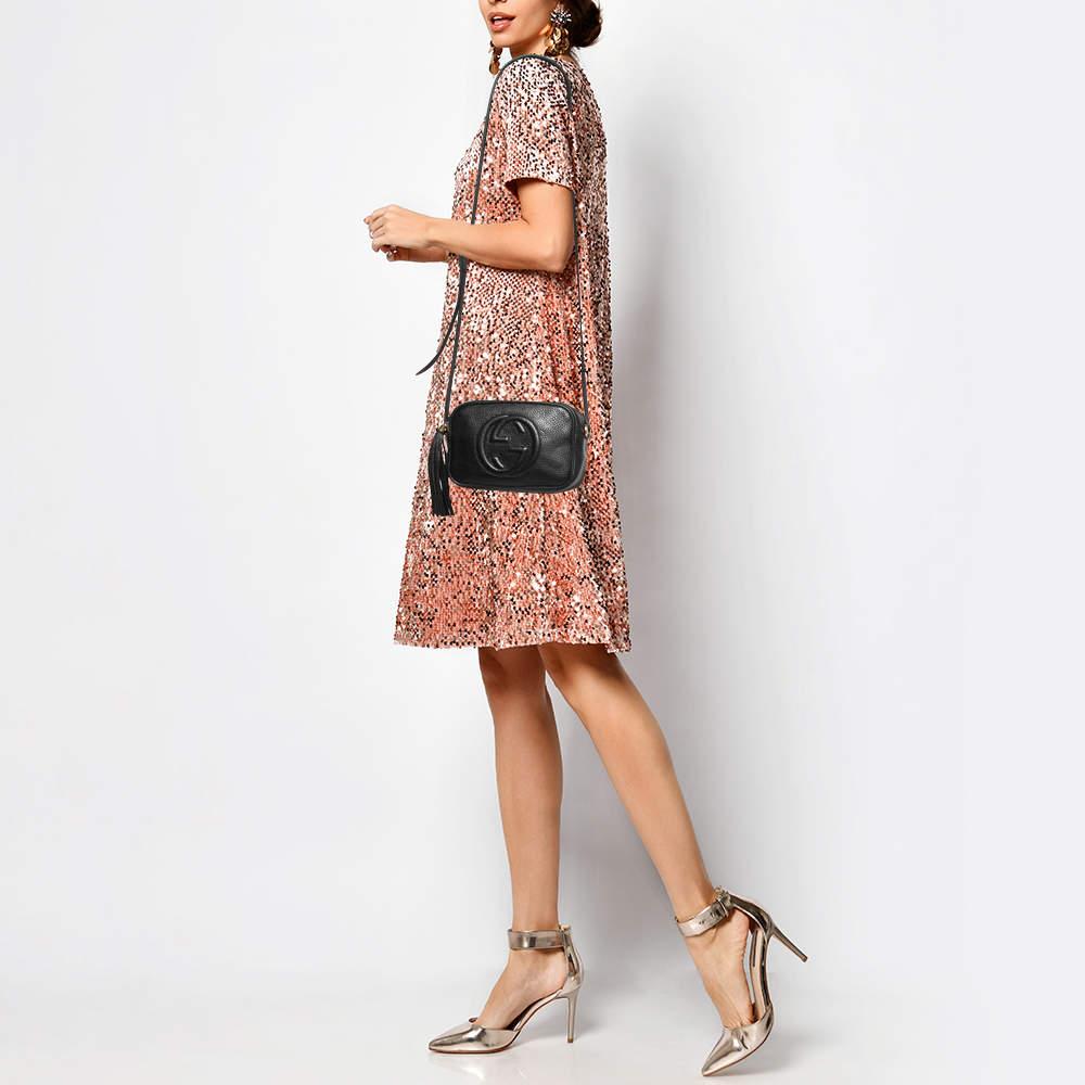 Gucci Black Leather Small Soho Disco Crossbody Bag In Excellent Condition In Dubai, Al Qouz 2