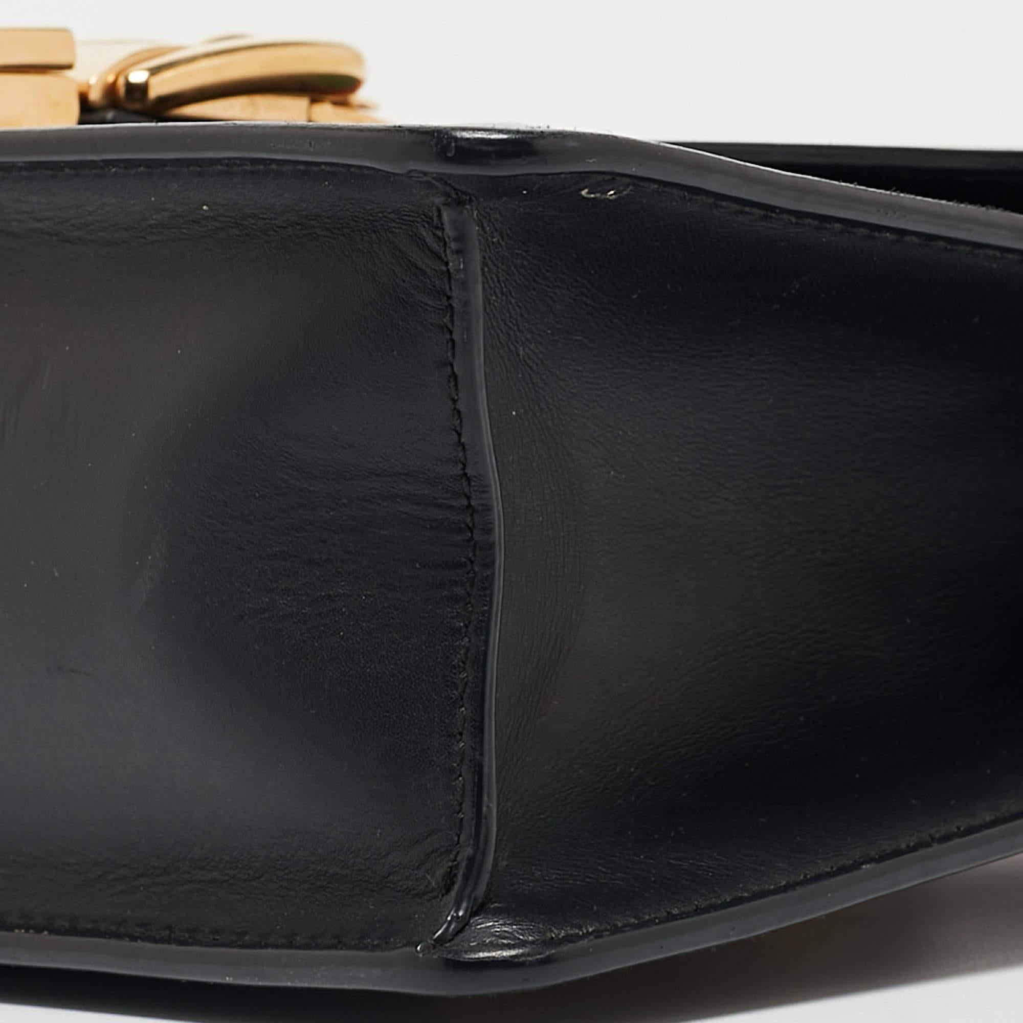 Women's Gucci Black Leather Small Sylvie Shoulder Bag