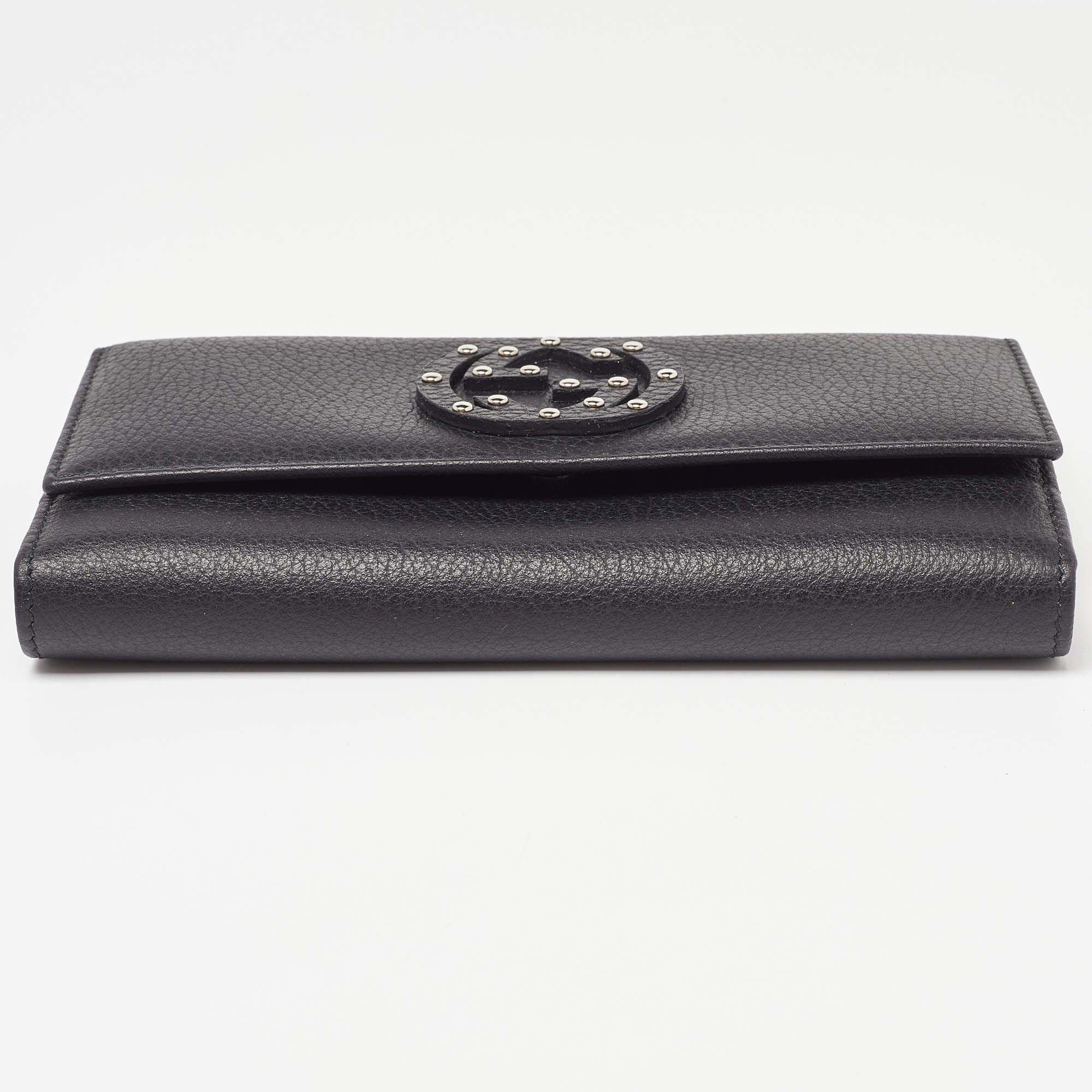 Gucci Black Leather Soho Studded Continental Wallet For Sale 1