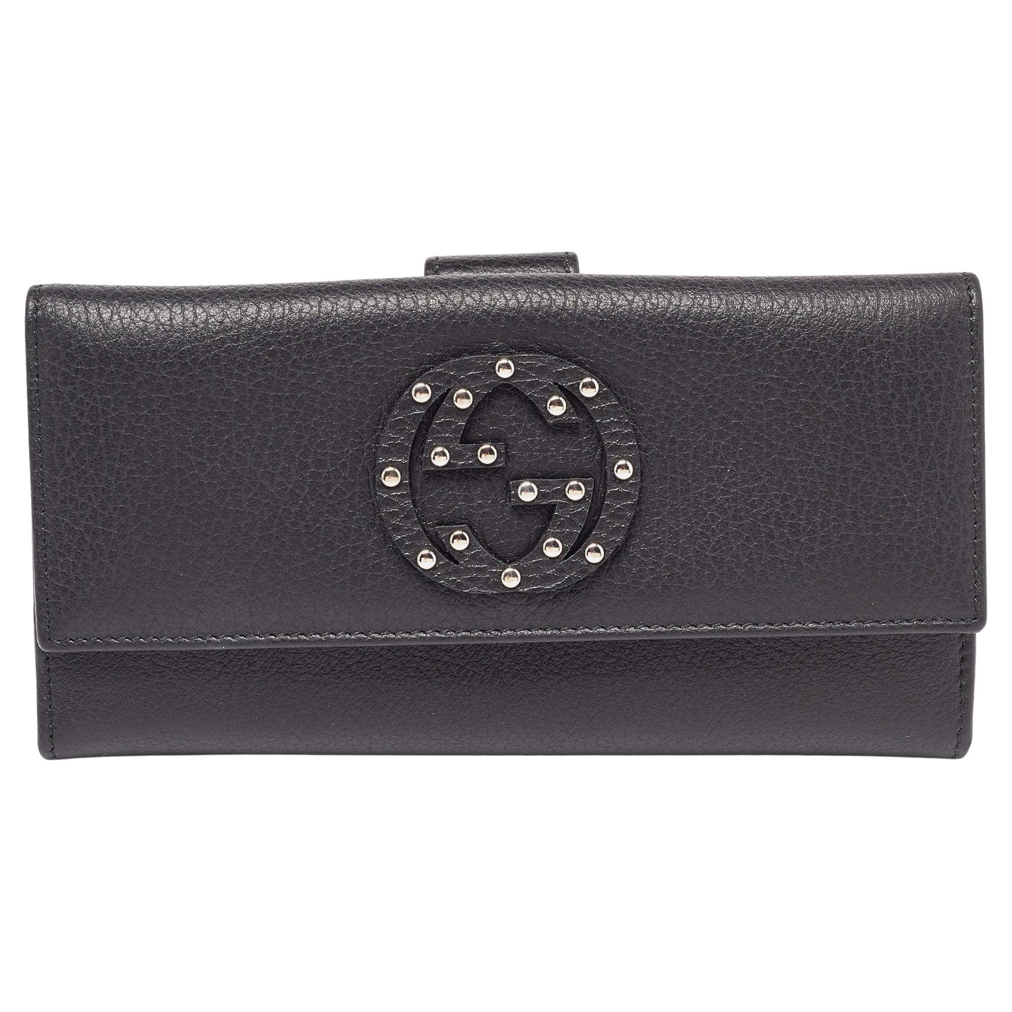 Gucci Black Leather Soho Studded Continental Wallet For Sale