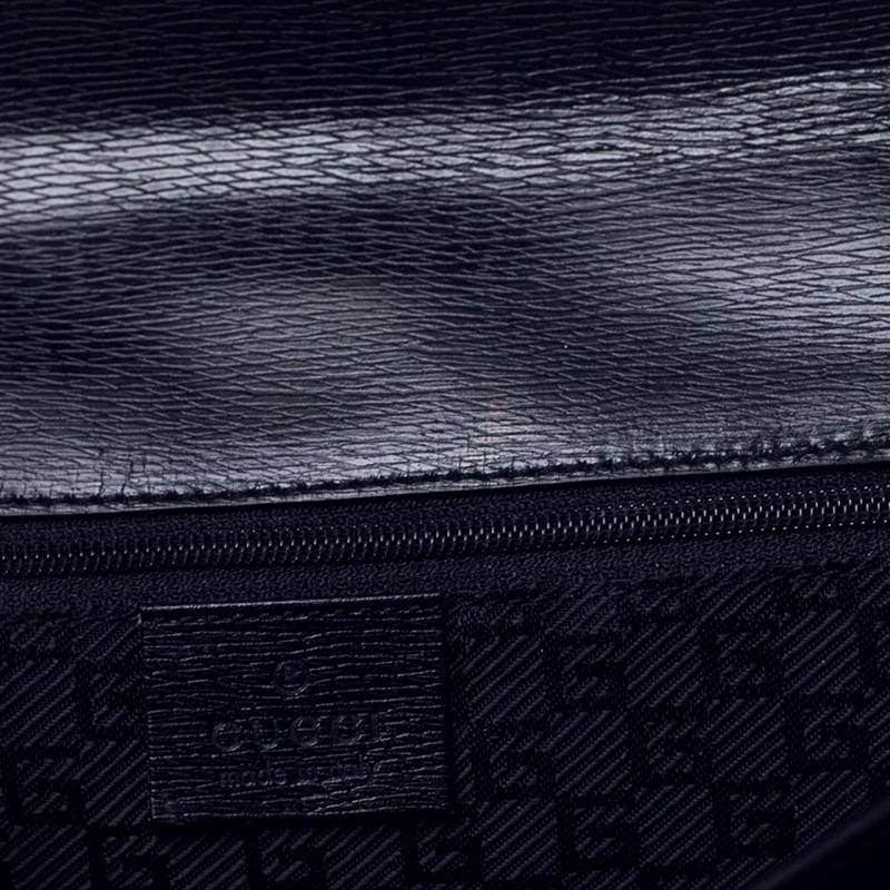 Gucci Schwarzes Leder Square G Flap Umhängetasche 5
