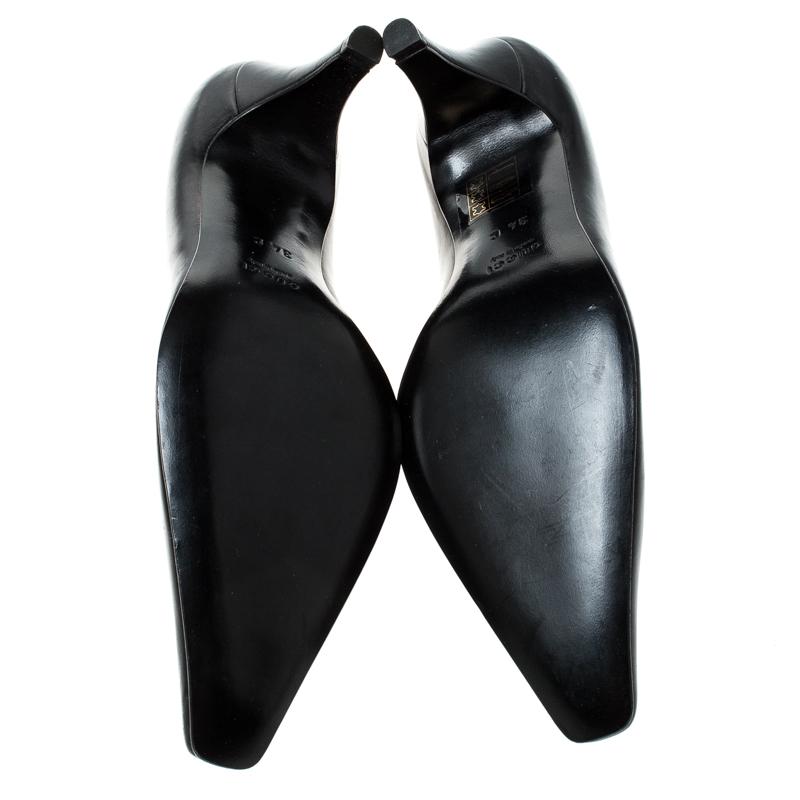 Women's Gucci Black Leather Square Toe Pumps Size 34