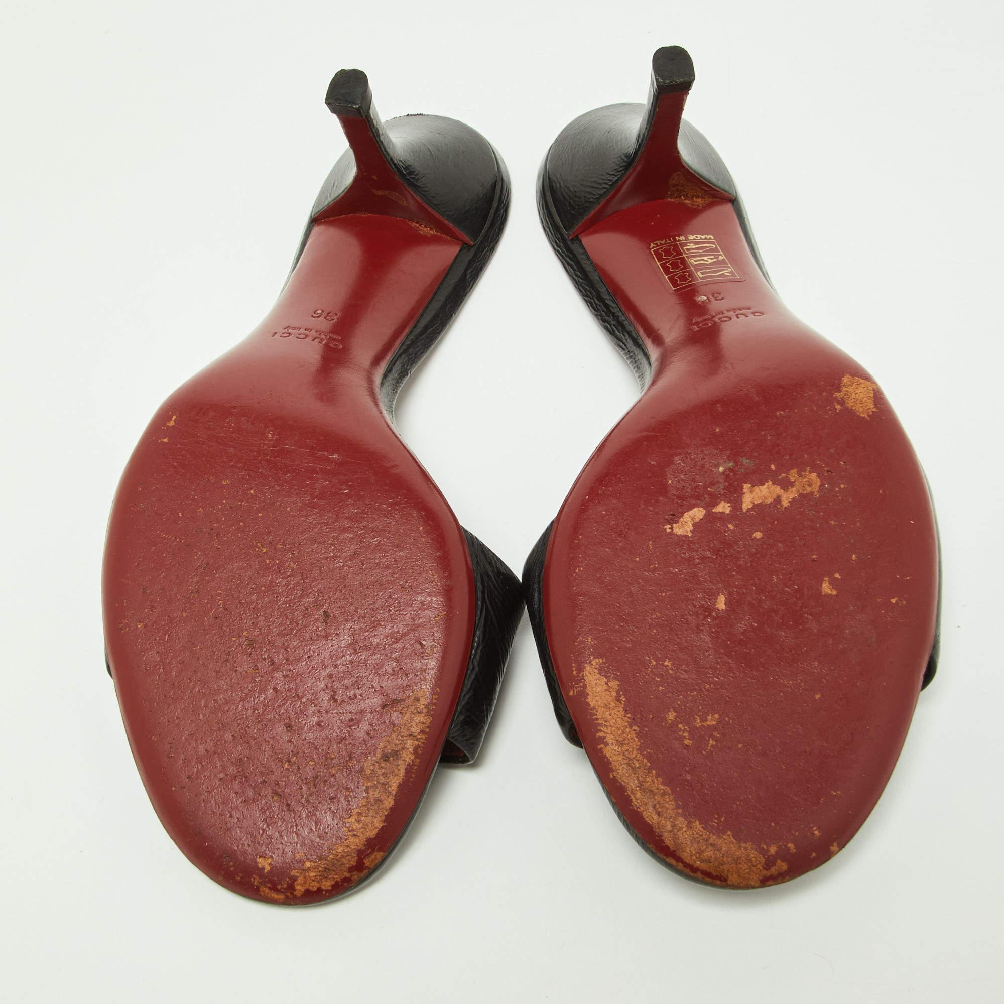 Gucci Black Leather Stitched Horsebit Slide Sandals Size 36 For Sale 1