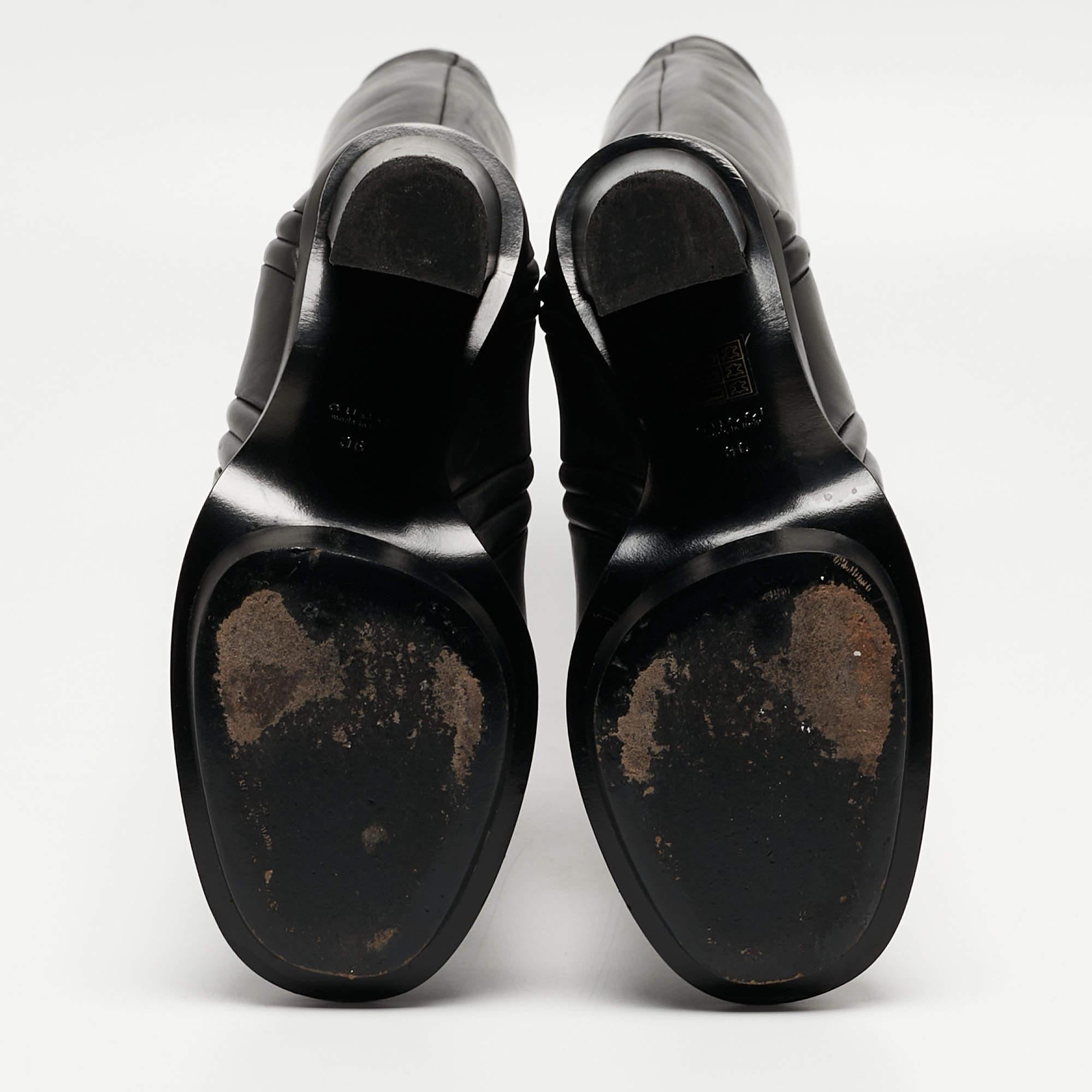 Gucci Trish Knielange Stiefel aus schwarzem Leder Größe 36 im Angebot 1