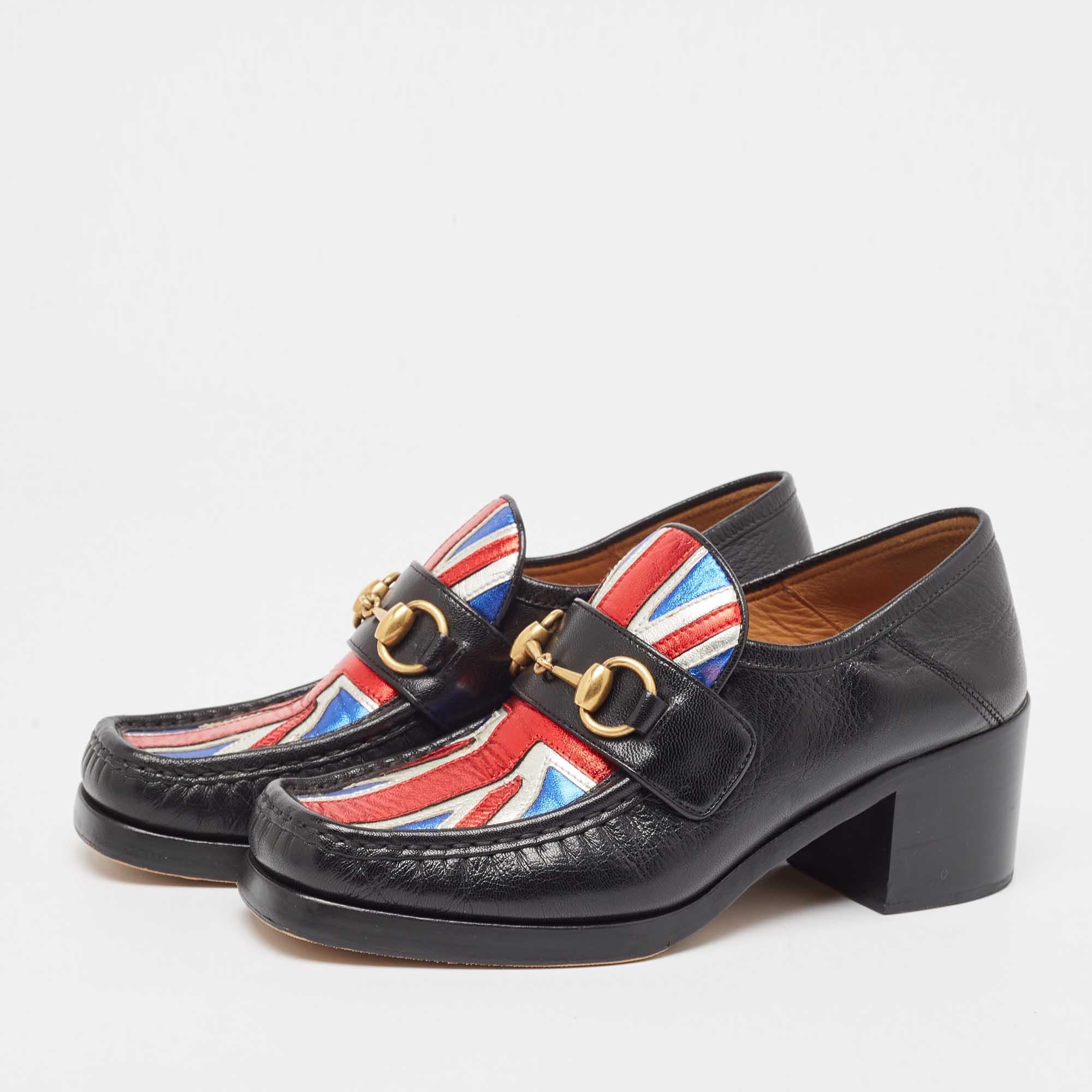 Make a chic style statement with these designer pumps. They showcase sturdy heels and durable soles perfect for your fashionable outings
