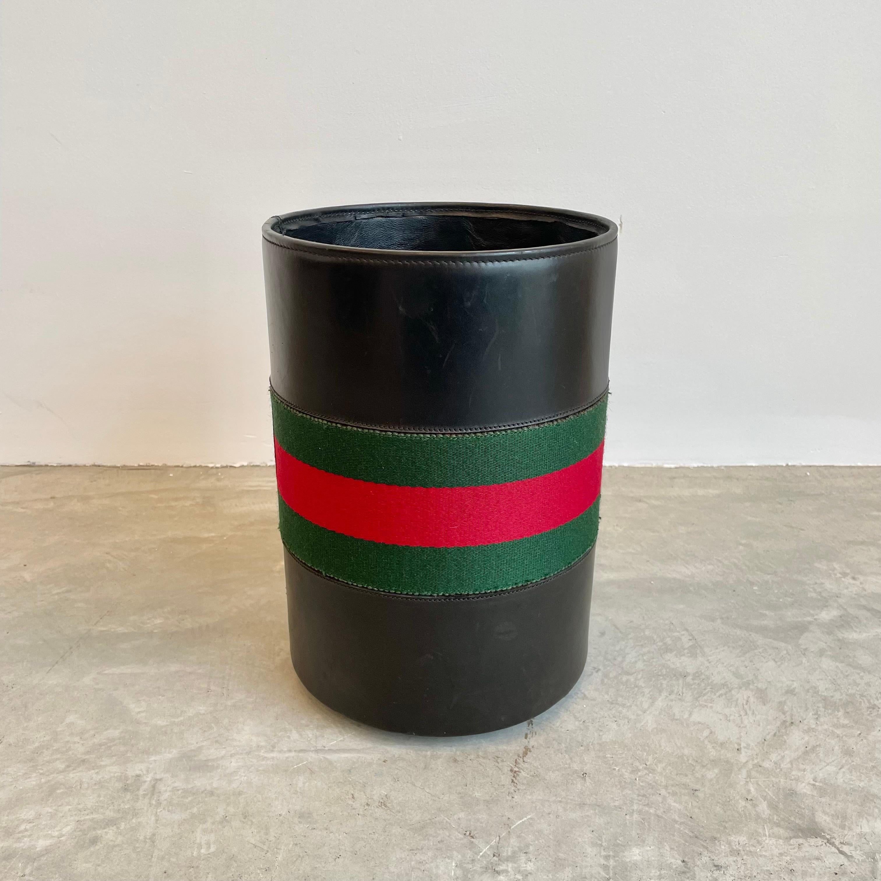 Gucci Black Leather Waste Basket, 1970s Italy In Good Condition In Los Angeles, CA