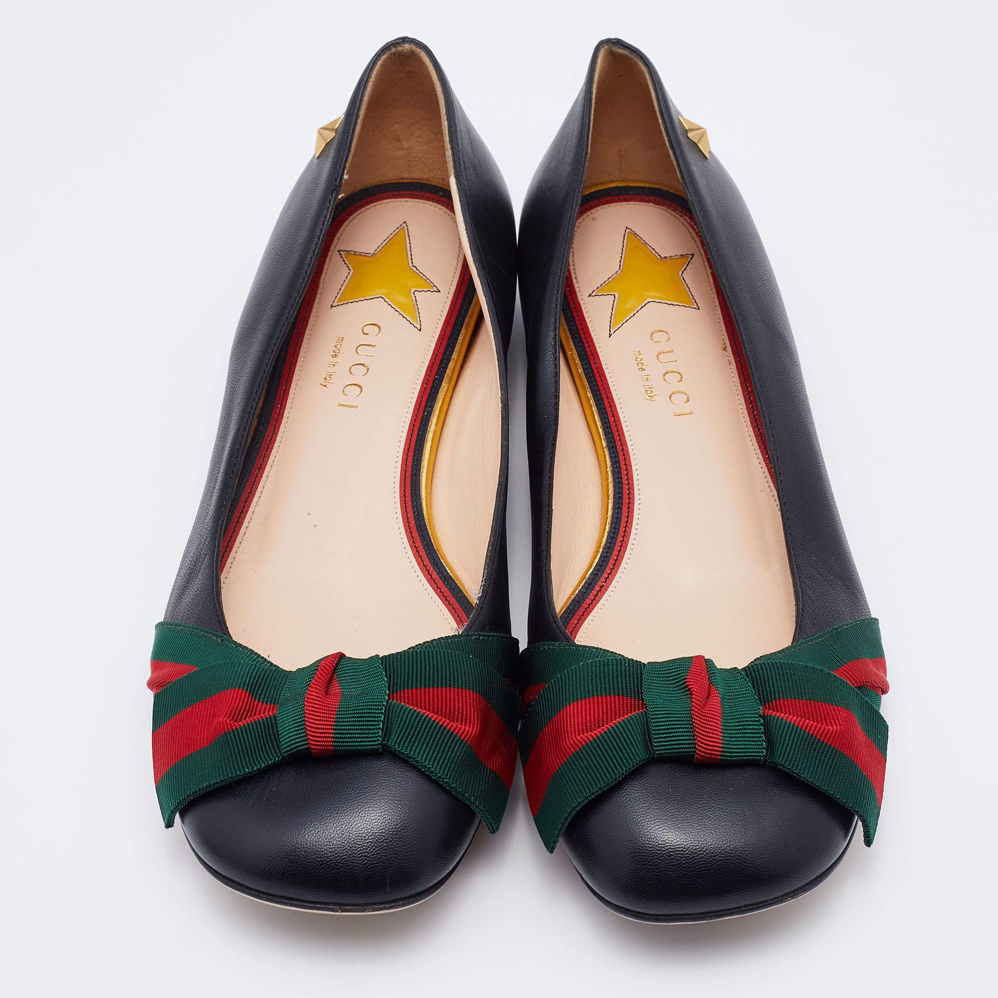 A perfect blend of luxury, style, and comfort. These designer flats are made using prime quality materials and frame your feet in the most elegant way. They can be paired with a host of outfits from your wardrobe.

Includes
Original Dustbag