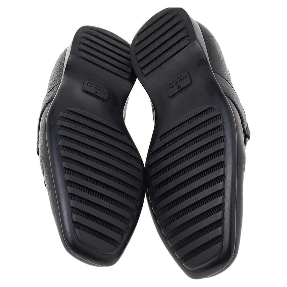 Loafers aus schwarzem Leder mit Webdetails von Gucci, Größe 40,5 im Angebot 2