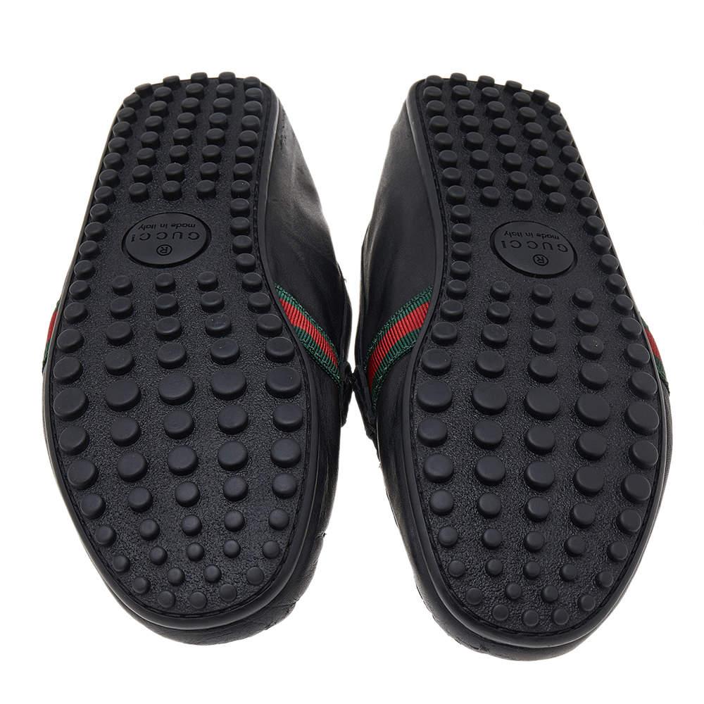 Gucci Schwarz Leder Web Detail Slip on Loafers Größe 43,5 im Angebot 3