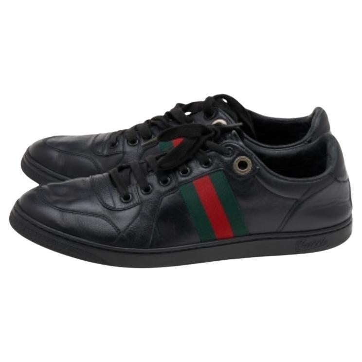Stacked with signature details, this Gucci pair is rendered in leather and is designed in a low-cut style with lace-up vamps. They have been fashioned with the iconic Web stripes and perforations. Complete with logo-accented soles made from