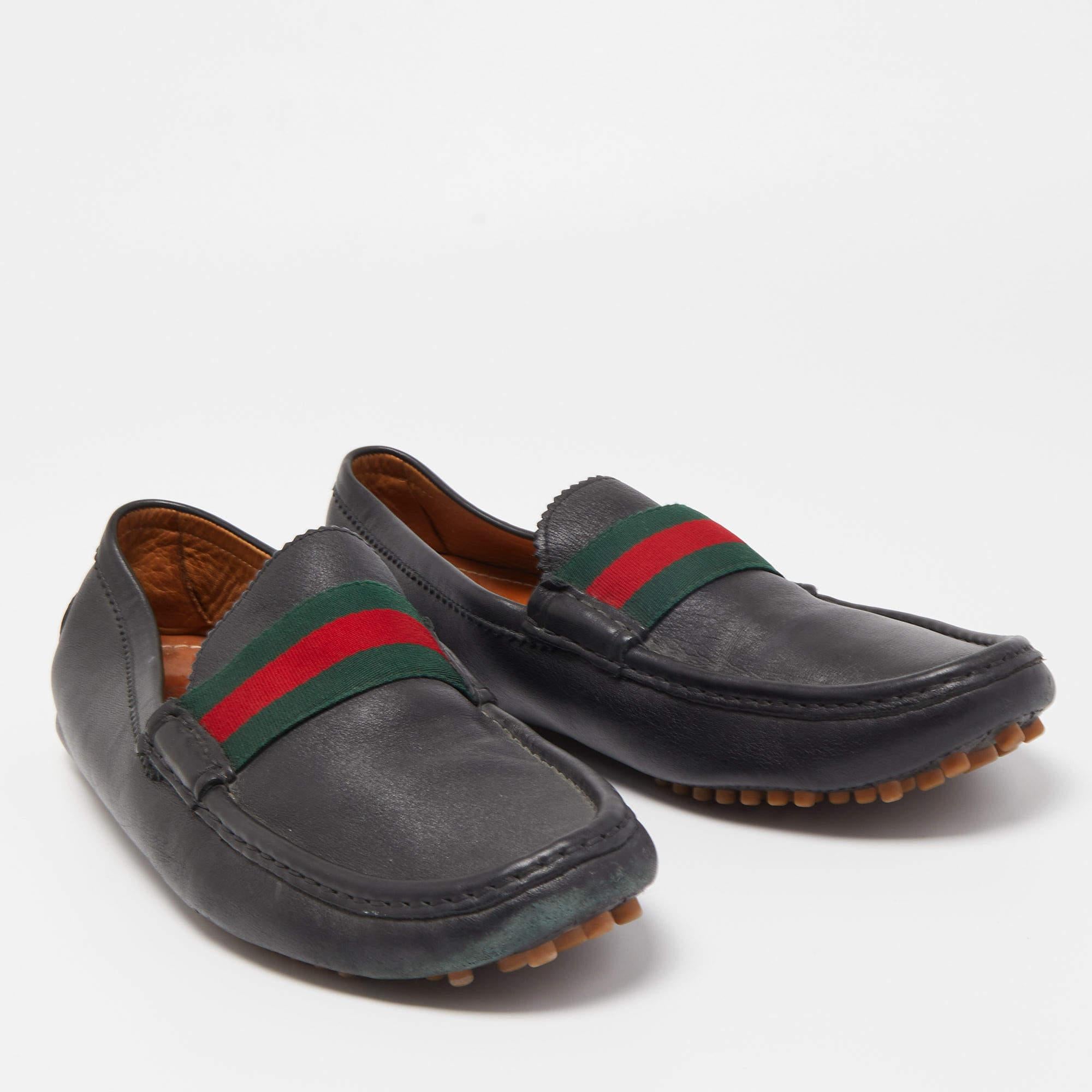 Men's Gucci Black Leather Web Slip On Loafers Size 45 For Sale
