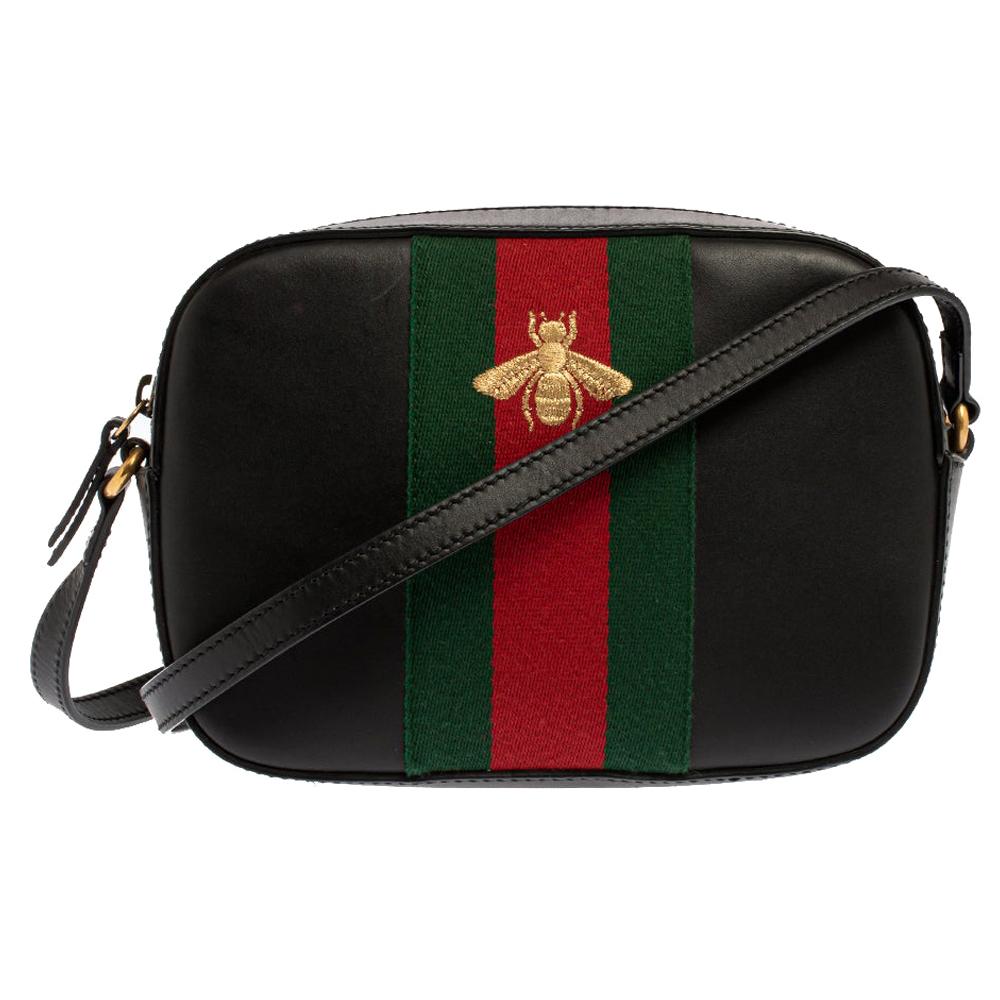 Gucci Bee Shoulder Bags