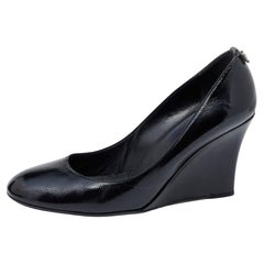 Gucci Black Leather Wedge Pumps Size 39